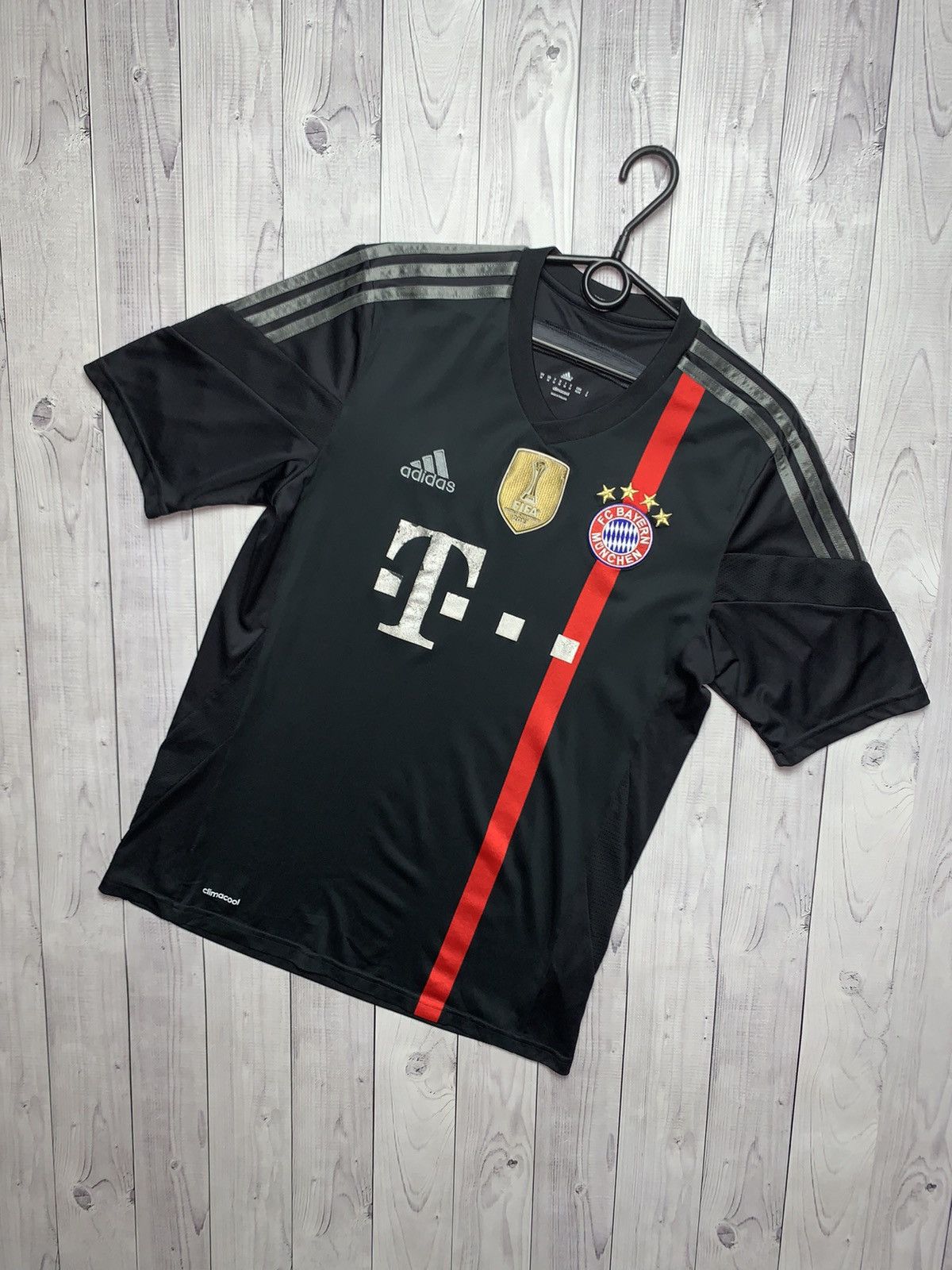 Adidas × Vintage Vintage adidas Bayern Munich Size M black away Size US M / EU 48-50 / 2 - 1 Thumbnail
