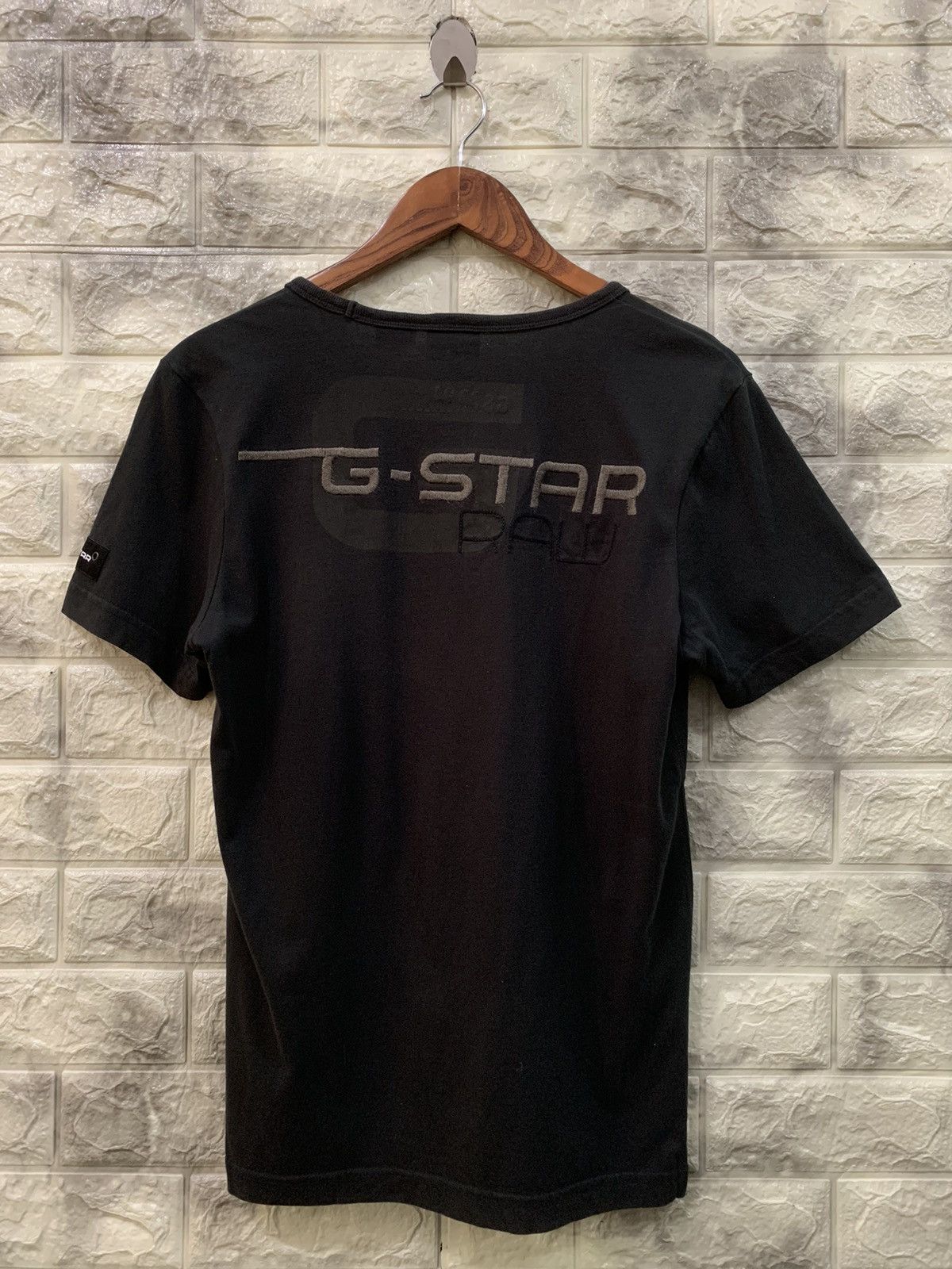 image of G Star Raw V-Neck Tee in Black, Men's (Size Small)