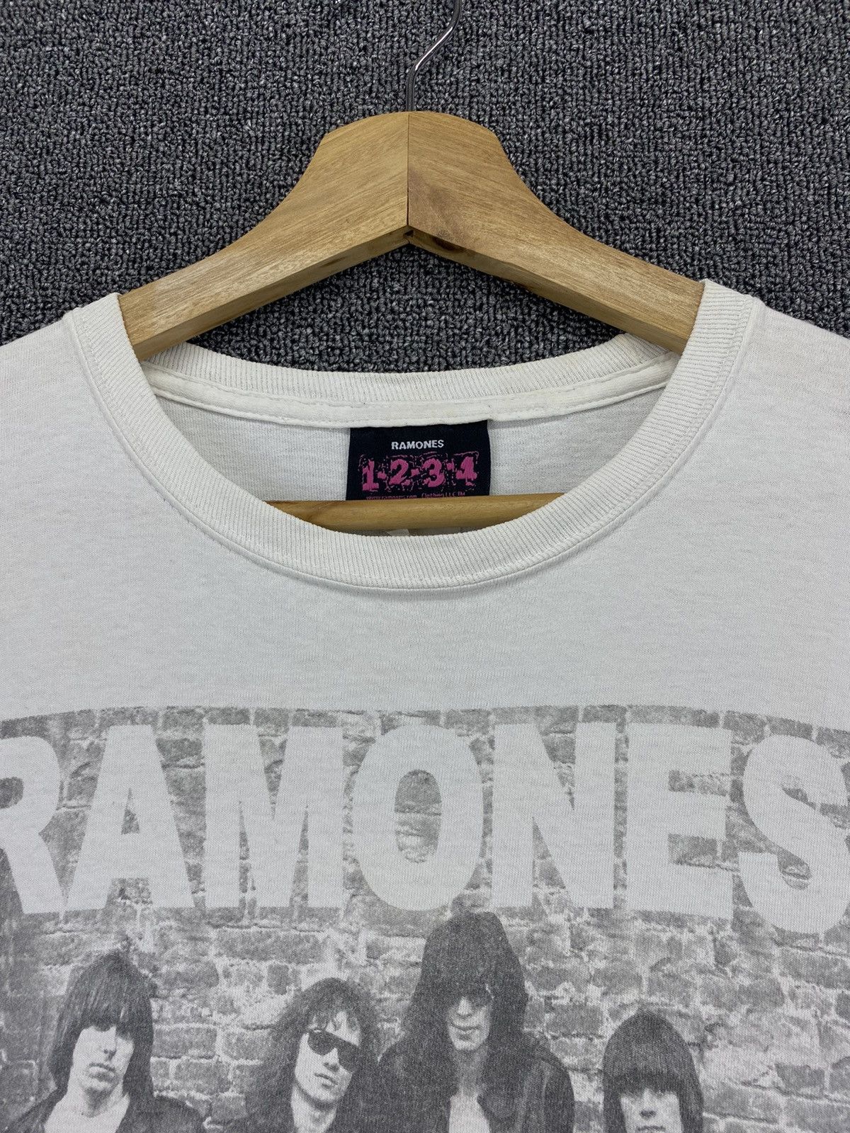 Band Tees Vintage Ramones Lineup Punk Rock Band Tees T Shirts Size US L / EU 52-54 / 3 - 9 Thumbnail
