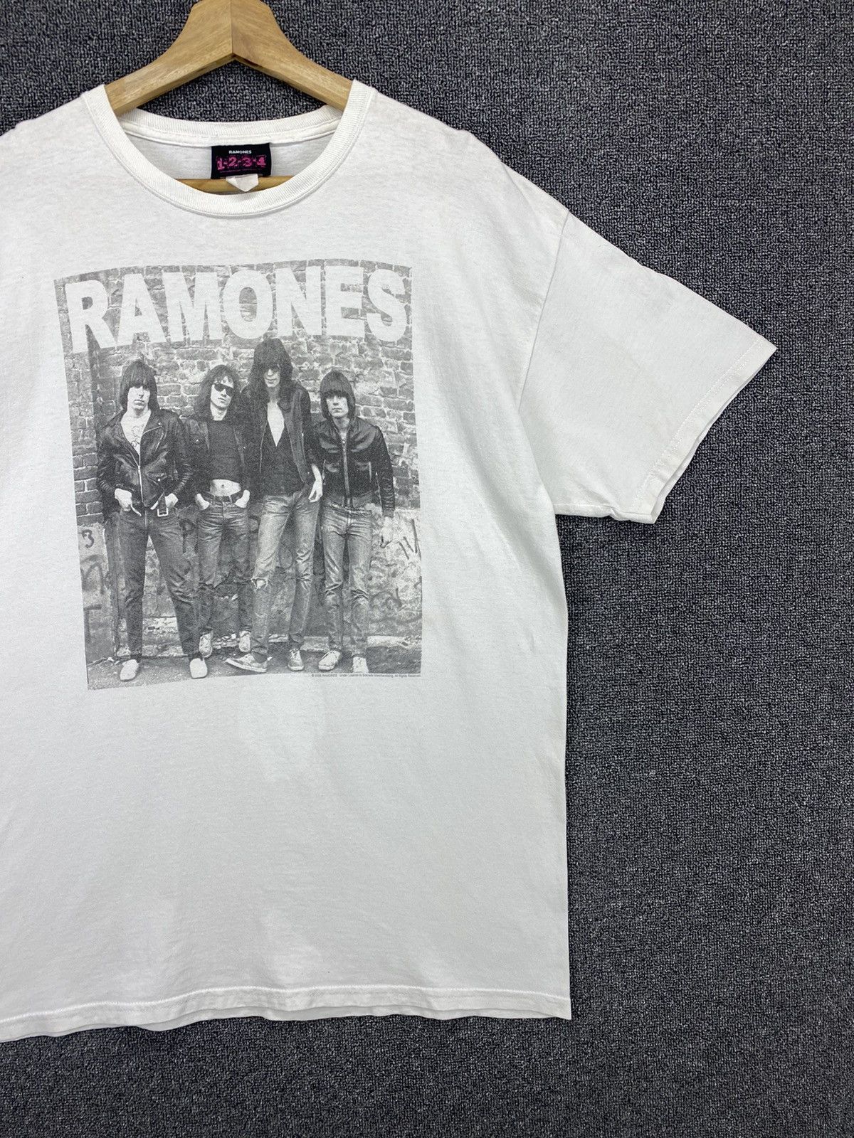 Band Tees Vintage Ramones Lineup Punk Rock Band Tees T Shirts Size US L / EU 52-54 / 3 - 6 Thumbnail