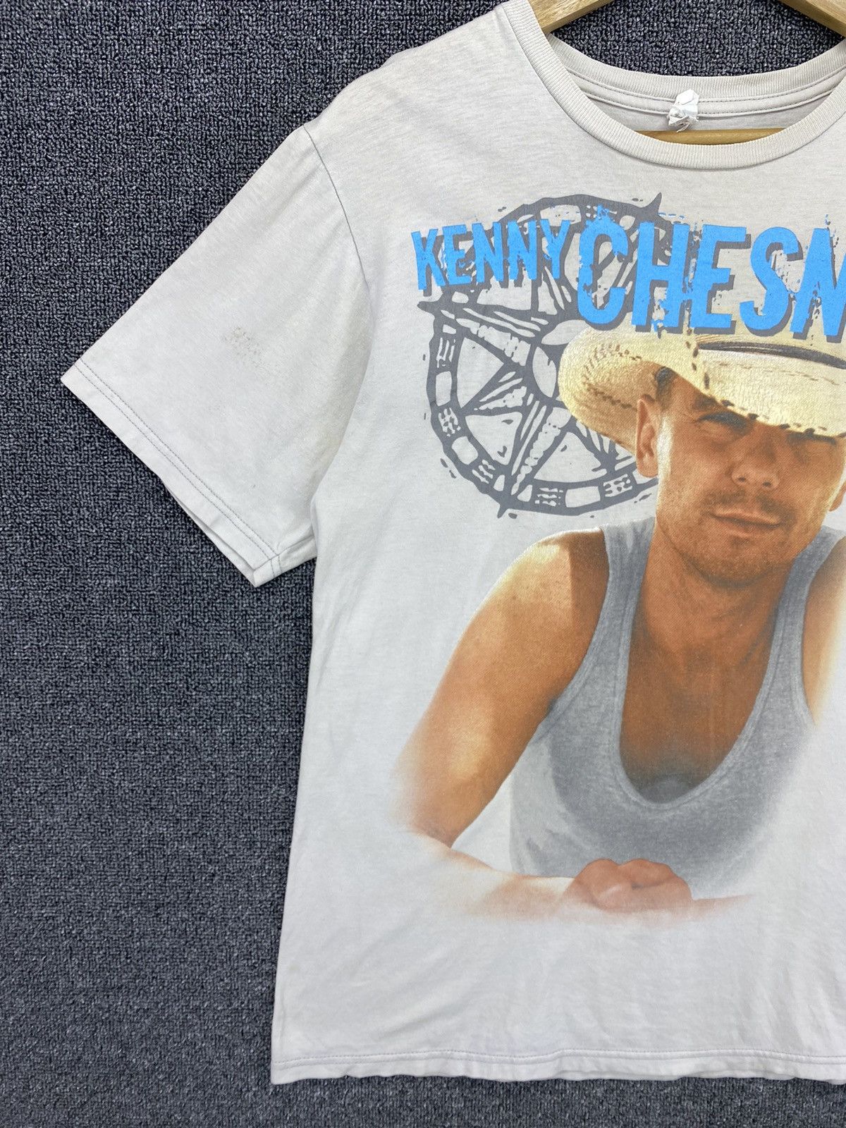 Band Tees Vintage Y2K Kenny Chesney Punk Rock Band Tees T Shirts Size US M / EU 48-50 / 2 - 3 Thumbnail