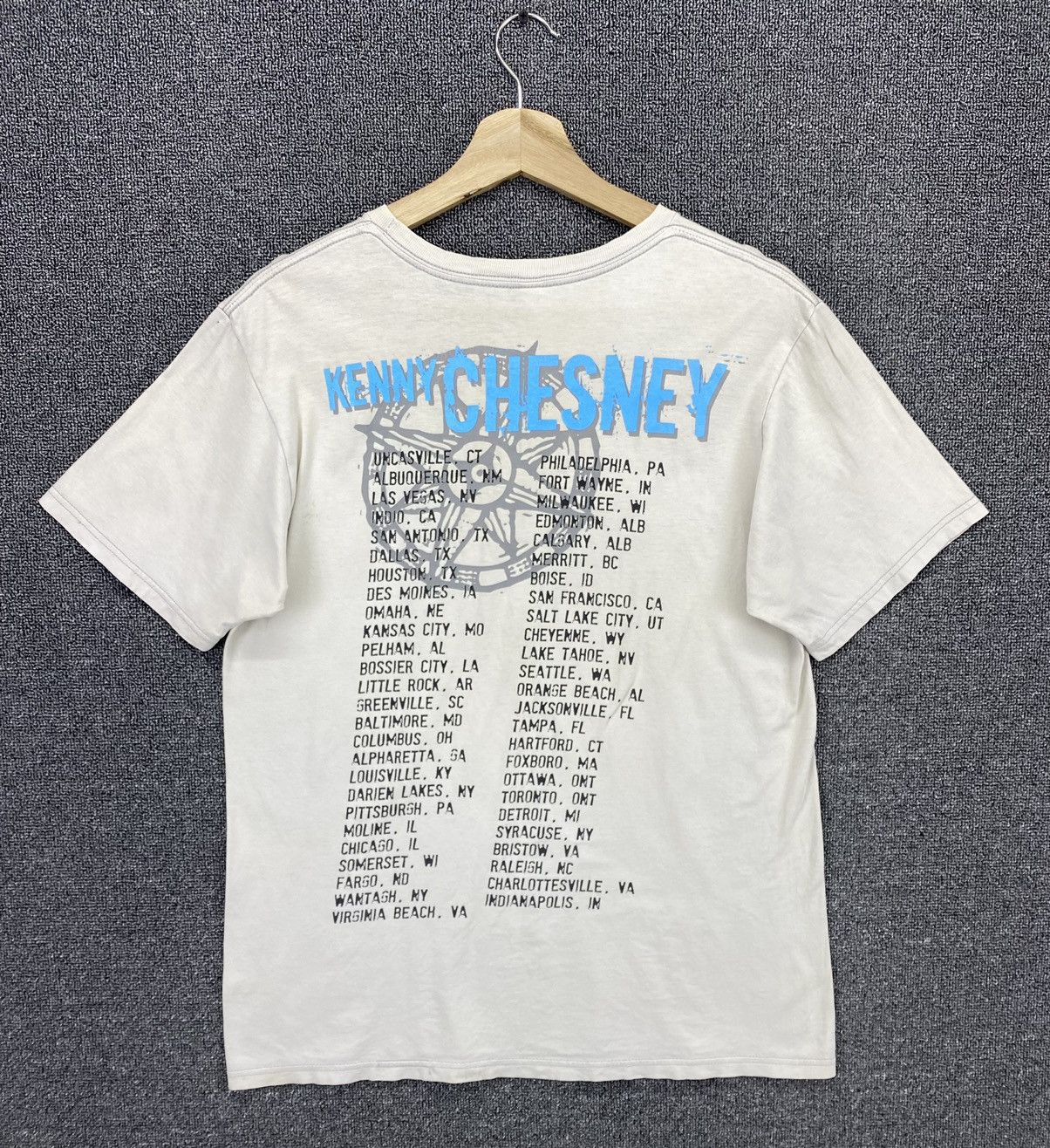 Band Tees Vintage Y2K Kenny Chesney Punk Rock Band Tees T Shirts Size US M / EU 48-50 / 2 - 9 Thumbnail