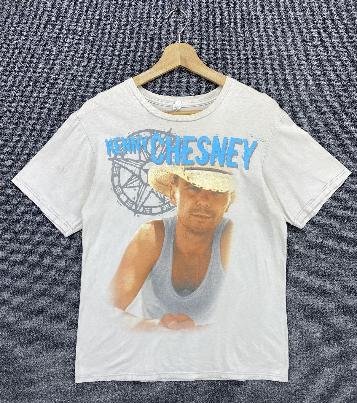 Band Tees Vintage Y2K Kenny Chesney Punk Rock Band Tees T Shirts Size US M / EU 48-50 / 2 - 1 Thumbnail