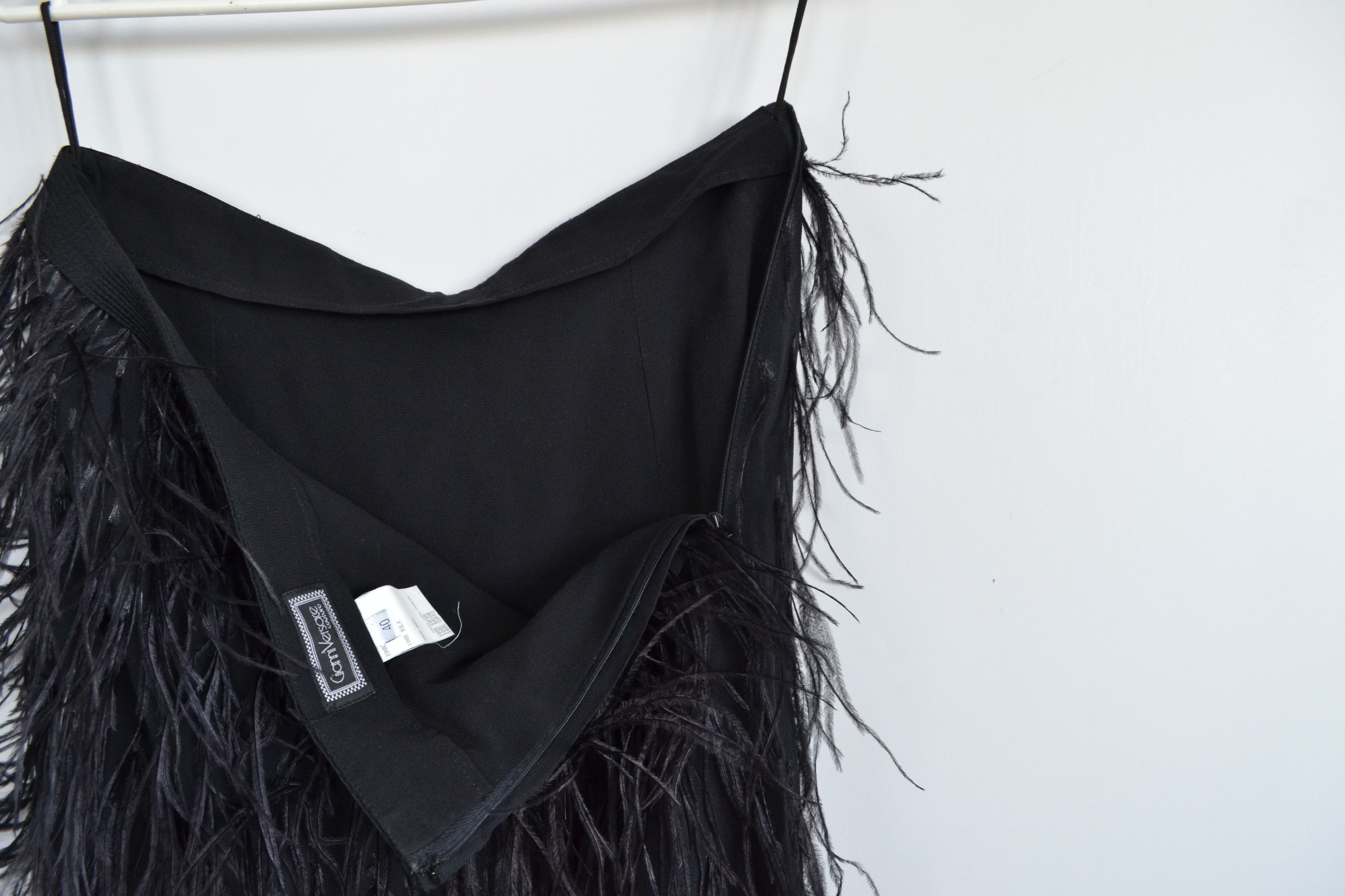 Versace Gianni Versace Skirt Feather Vintage 90s Black Runway Size 27" / US 4 / IT 40 - 8 Thumbnail