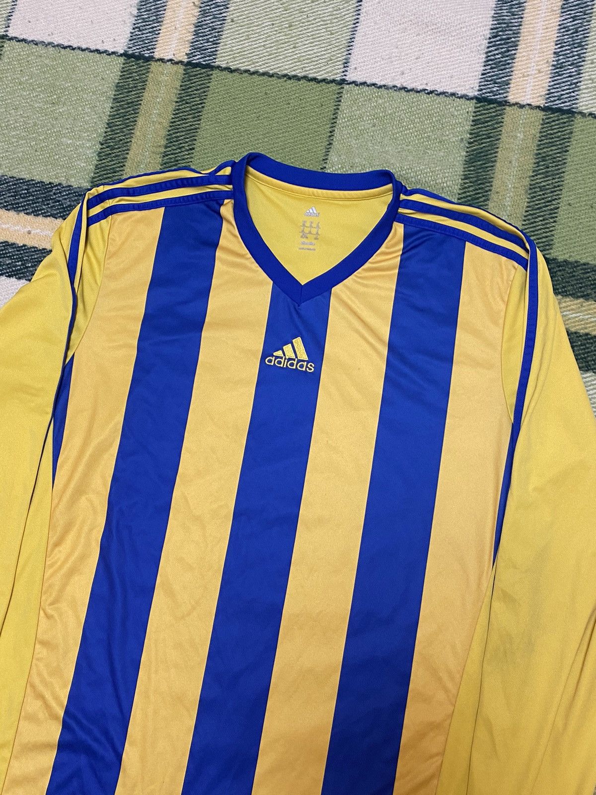 Adidas Vintage Adidas long sleeve tee football y2k style size XL Size US XL / EU 56 / 4 - 1 Thumbnail