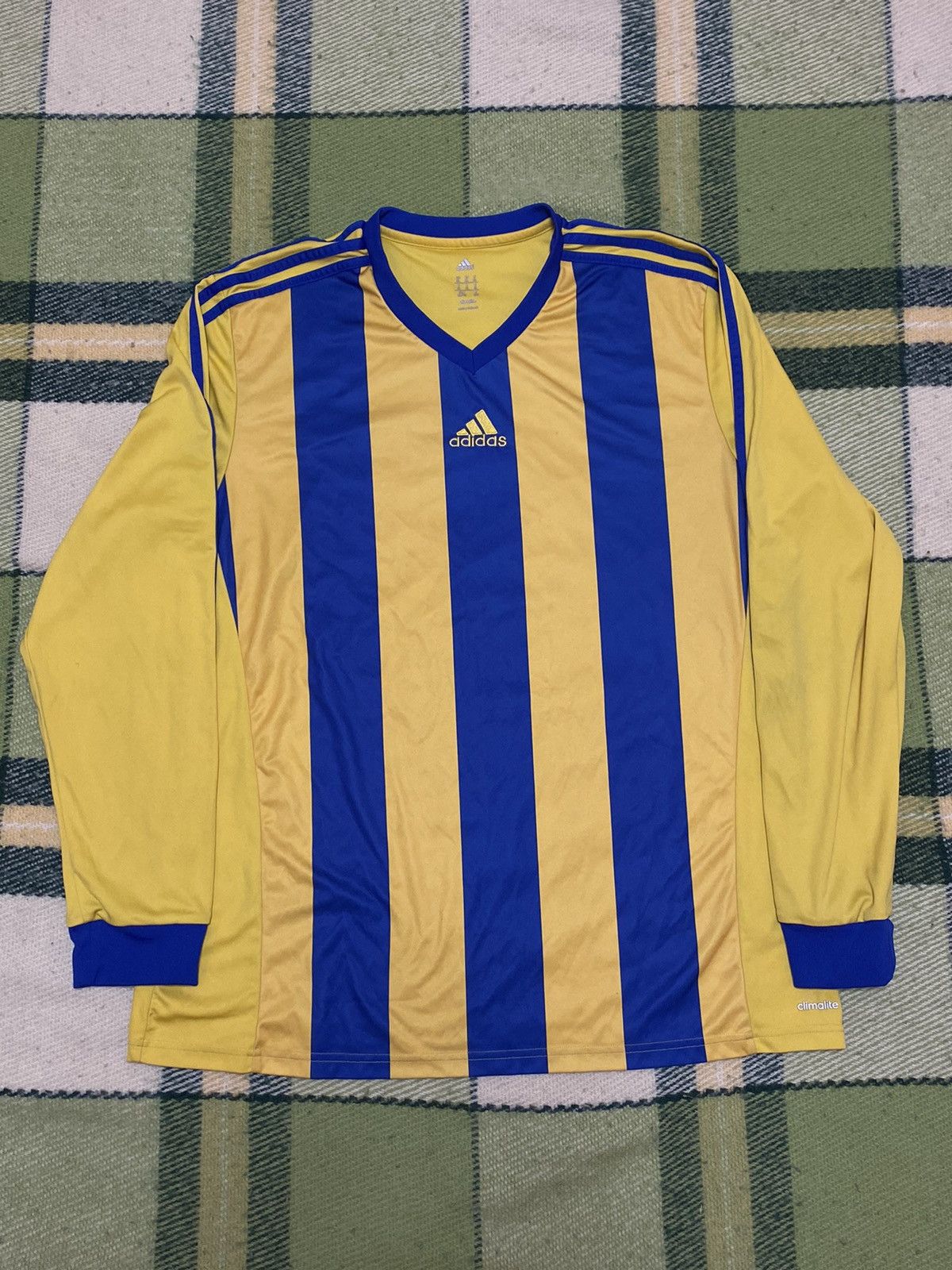 Adidas Vintage Adidas long sleeve tee football y2k style size XL Size US XL / EU 56 / 4 - 2 Thumbnail