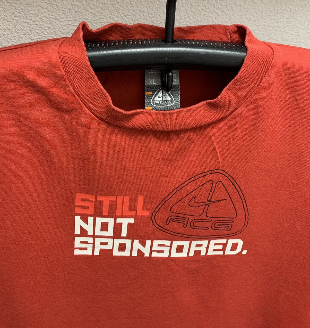 Vintage Nike ACG big logo vintage red t-shirt Xl still not sponsored Size US XL / EU 56 / 4 - 2 Thumbnail