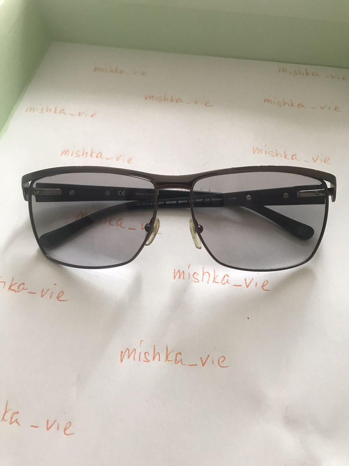 Givenchy Vintage Frame SunGlasses
