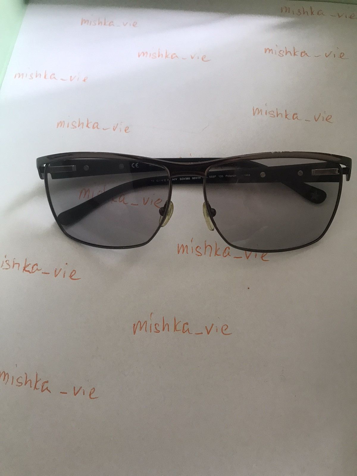 Givenchy Vintage Frame SunGlasses