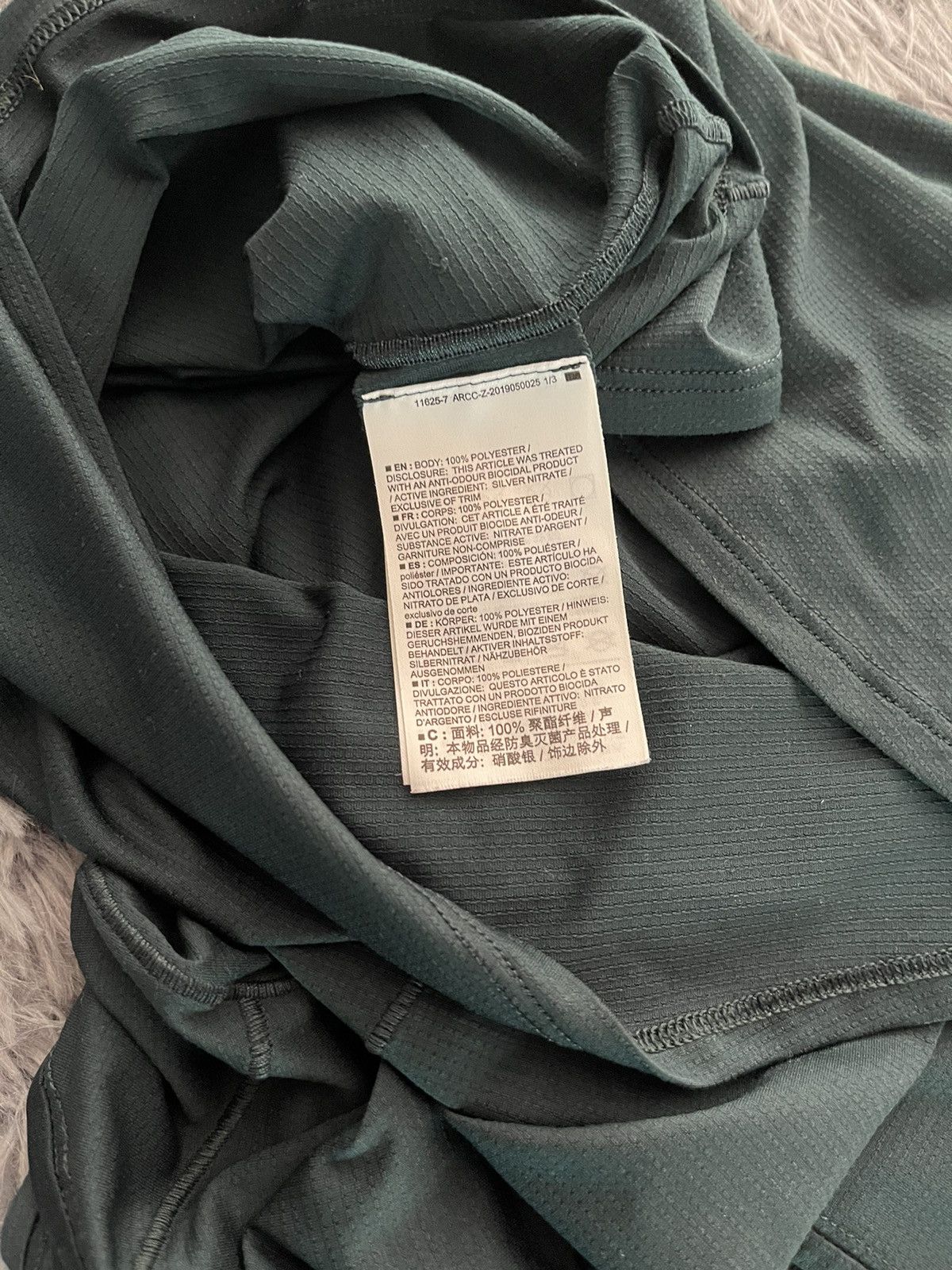 Arc'teryx Arc’teryx gorpcore style tank top Size S / US 4 / IT 40 - 5 Thumbnail