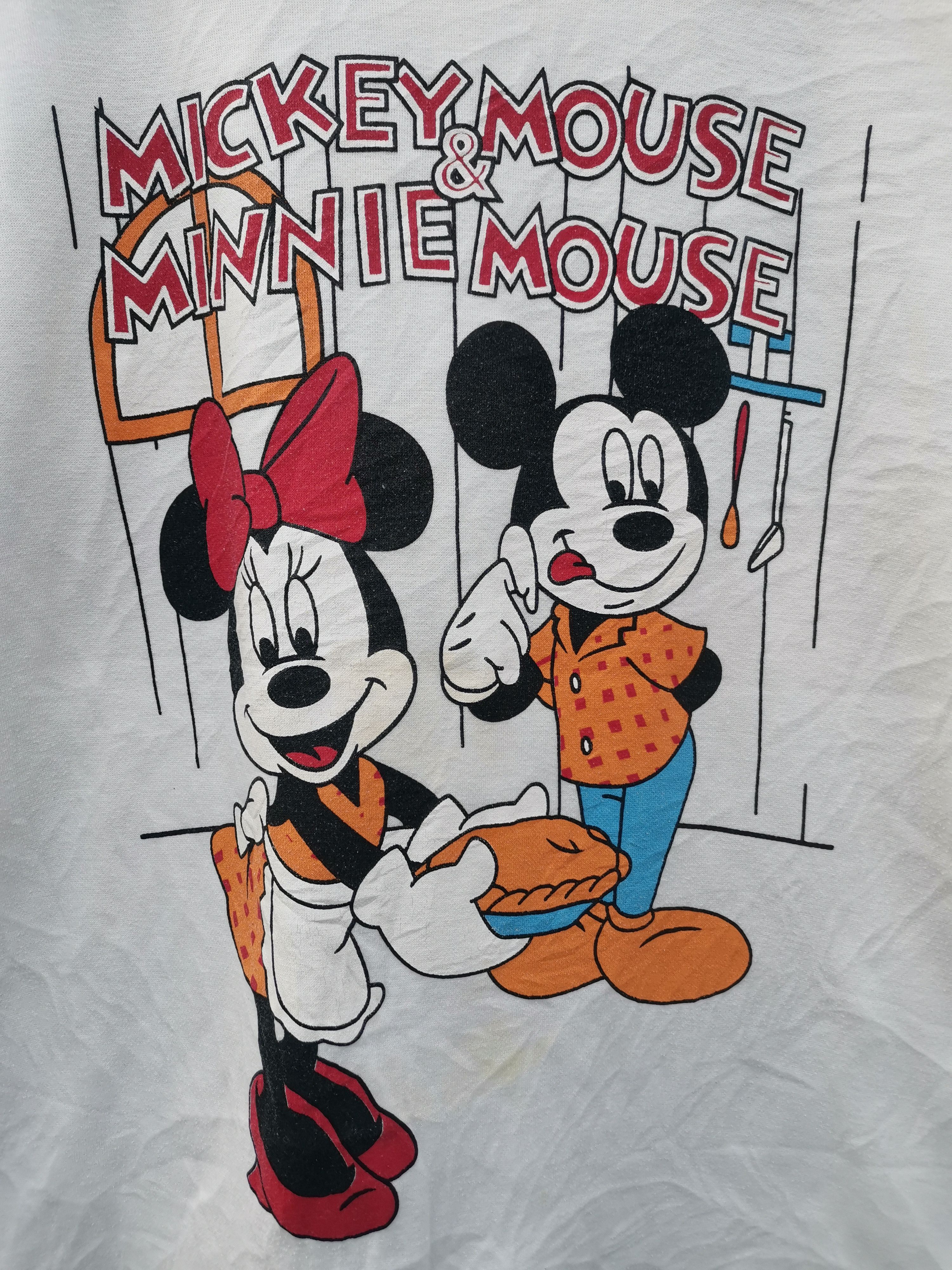 Disney Vintage Disney Mickey Mouse❌Minnie Mouse Sweatshirt Size US M / EU 48-50 / 2 - 2 Thumbnail