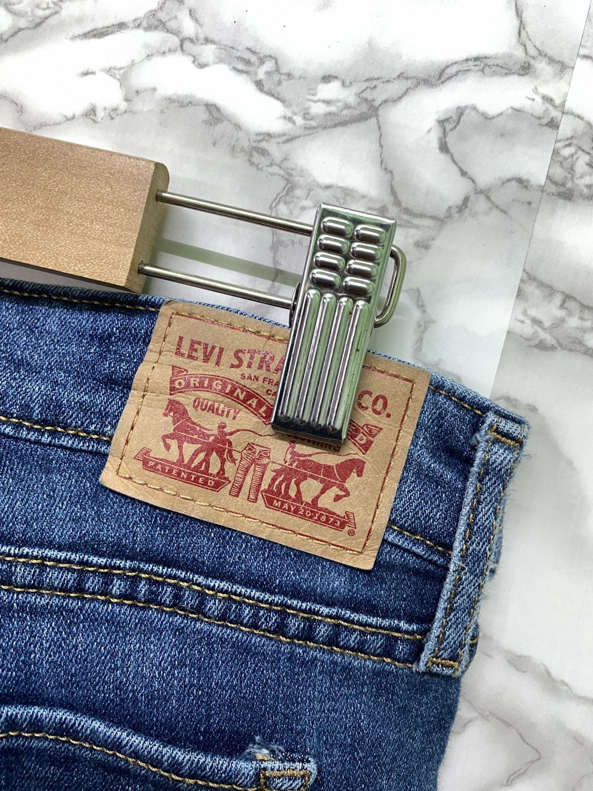Levi's × Vintage LEVIS 711 Skinny Elastic Jeans Distressed Denim - L14 Size US 30 / EU 46 - 14 Thumbnail