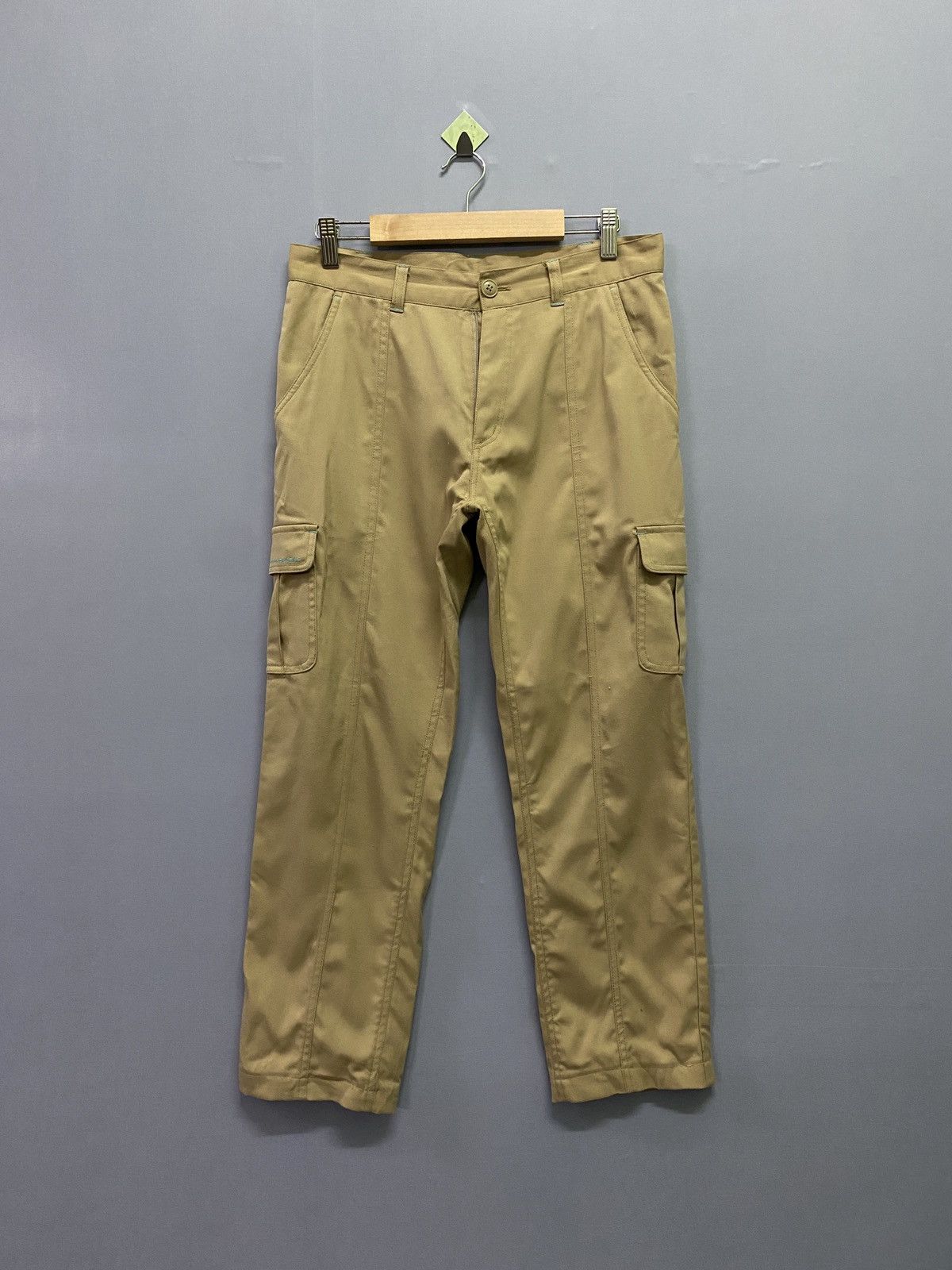 image of Cargo Columbia Multipocket Hiking Pants in Khakis, Men's (Size 29)