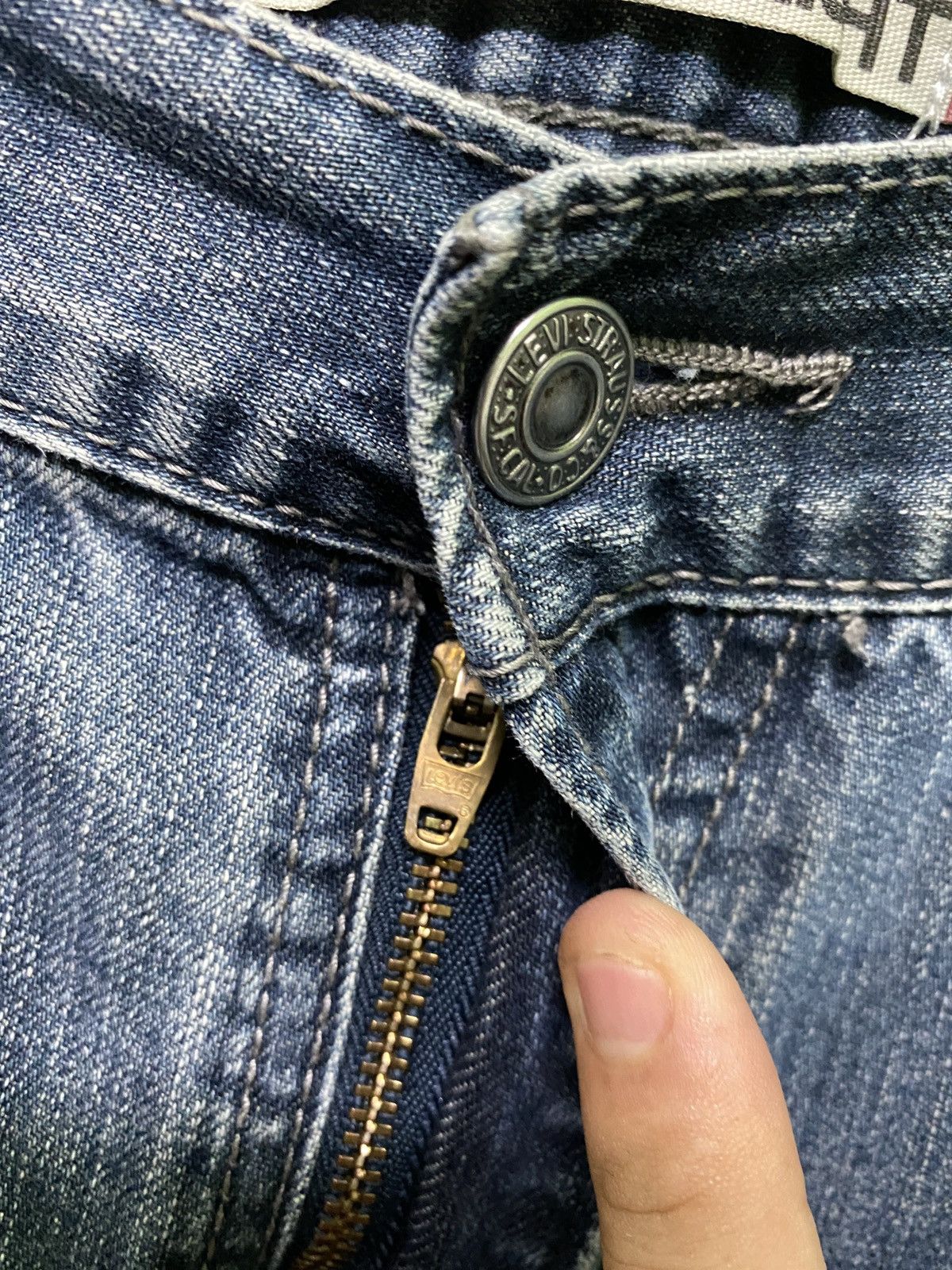 Levi's × Levi's Vintage Clothing × Vintage Vintage LEVIS 569 Loose Straight Denim Jean - L12 Size US 40 / EU 56 - 10 Thumbnail