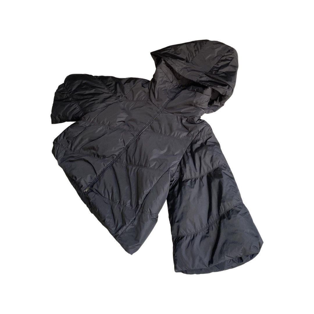 Miu Miu AW2008 Black Cropped Puffer Jacket Size M / US 6-8 / IT 42-44 - 3 Thumbnail