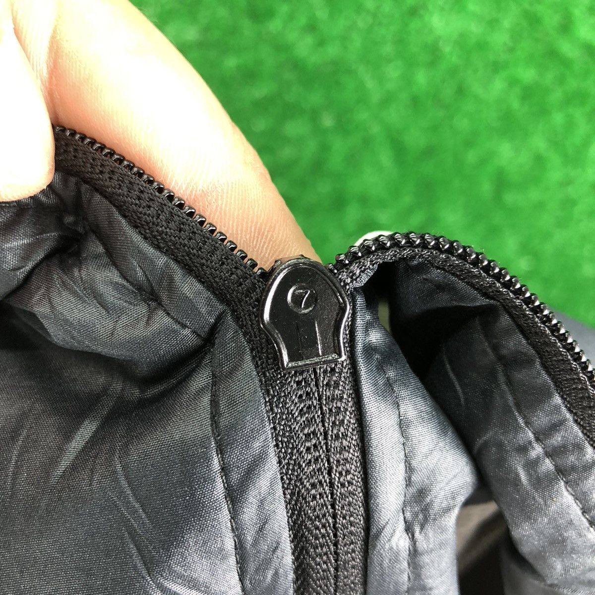 Japanese Brand Vintage 90's 76 Lubricants Zipper Nylon Jacket For Kid Size US XXS / EU 40 - 10 Thumbnail
