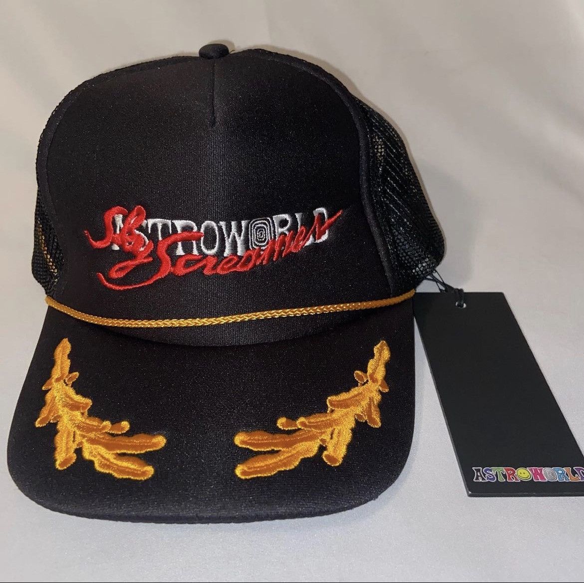 Travis Scott Astroworld x DSM NYC Screamers Trucker Hat | Grailed