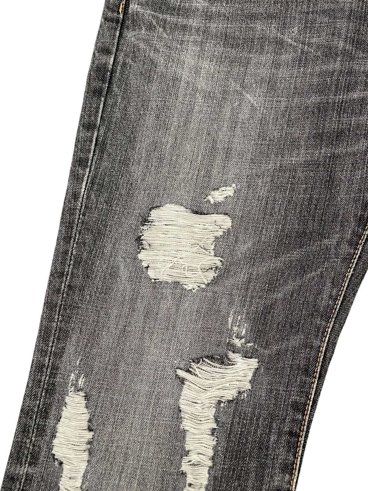 Edwin Flare Jeans Edwin Distress Apple Carv Low Rise Boot Cut 2🟦0 Size US 30 / EU 46 - 8 Thumbnail