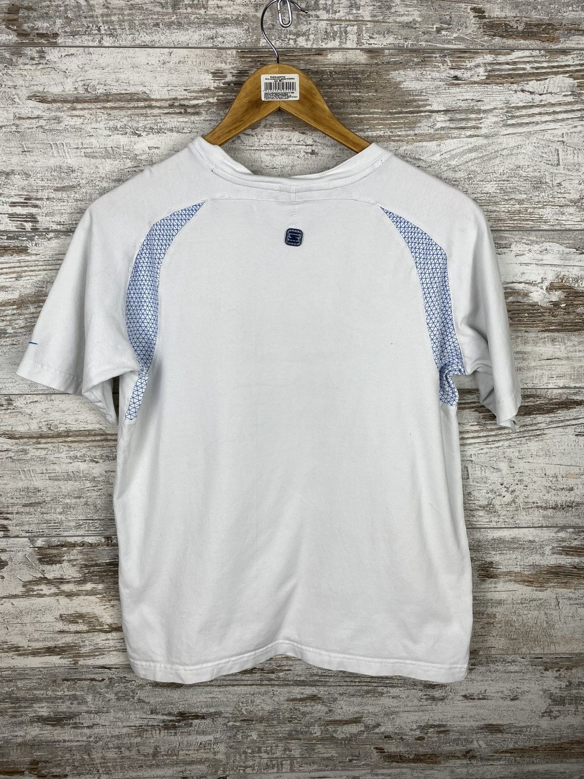 Nike Mens Vintage Nike Shox T Shirt big logo streetwear y2k rare Size US M / EU 48-50 / 2 - 20 Thumbnail