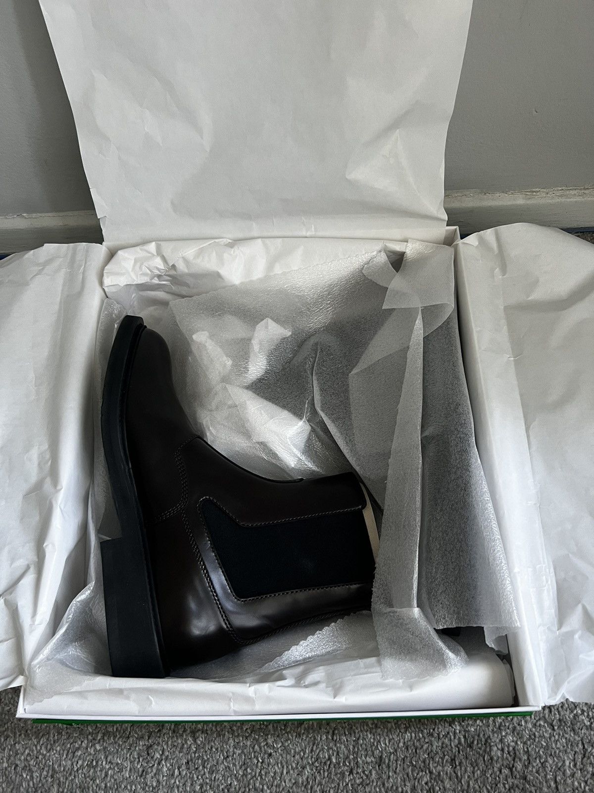Bottega Veneta Bottega Veneta Brown Chelsea Boots Size US 11 / EU 44 - 1 Thumbnail