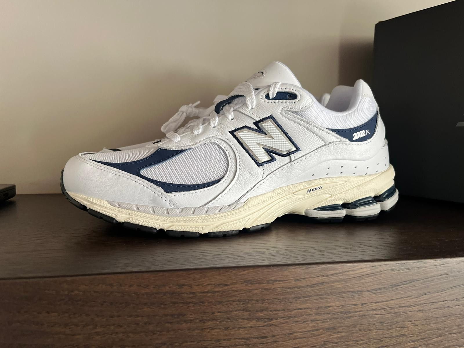 New Balance 2002 Trainers in White/Blue Size US 11 / EU 44 - 20 Thumbnail