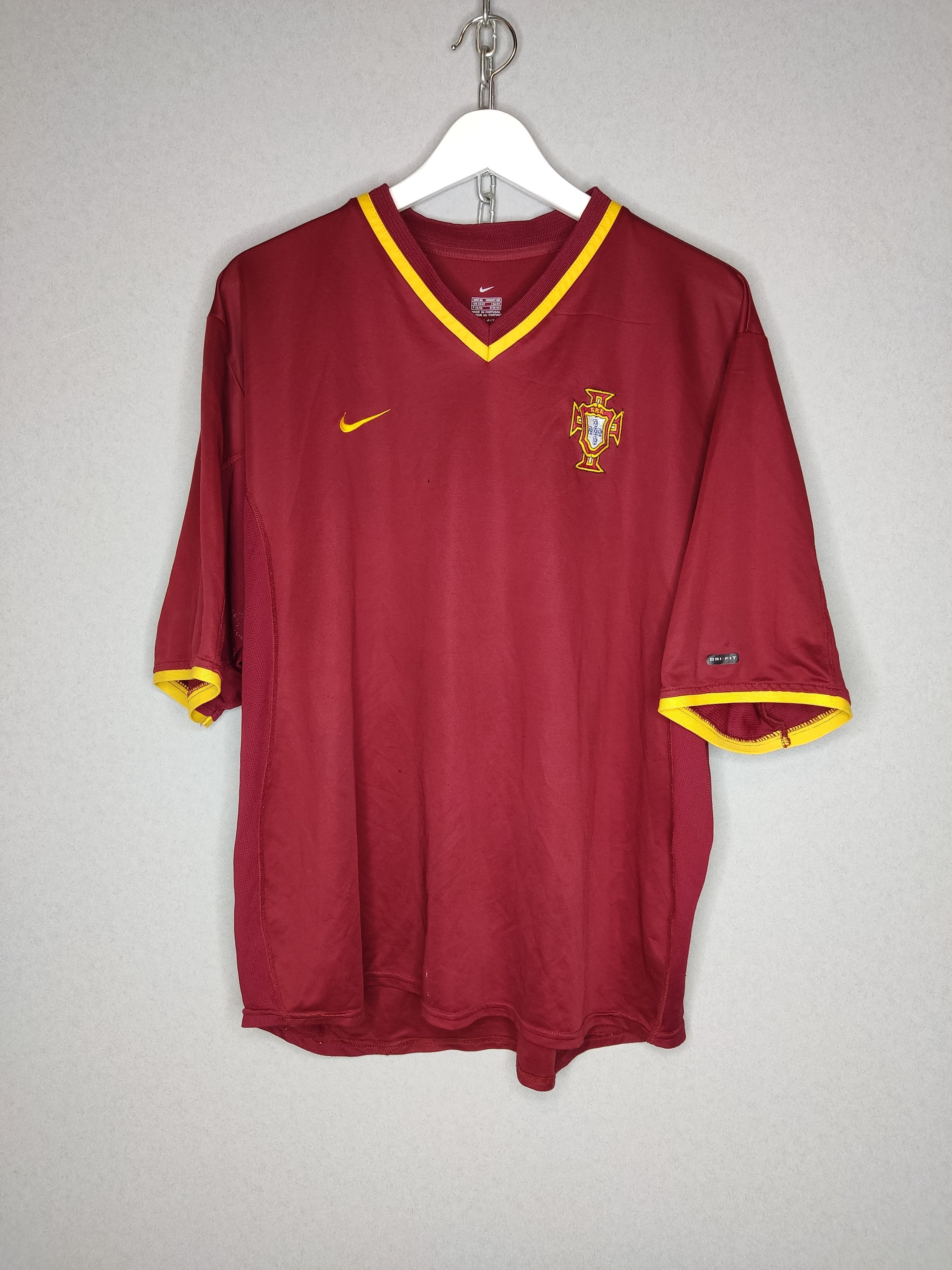 image of 00’S 7 Figo Nike Portugal 2000/2 Home Jersey Football Shirt in Red, Men's (Size XL)
