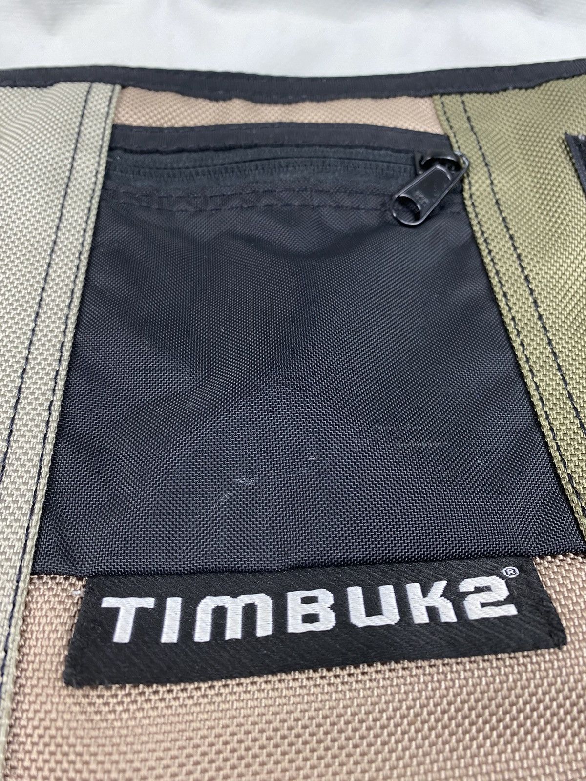 Timbuk2 Vintage Y2K Timbuk2 Messenger Bag Freitag Ed Hardy Gina Lucy Size ONE SIZE - 11 Thumbnail