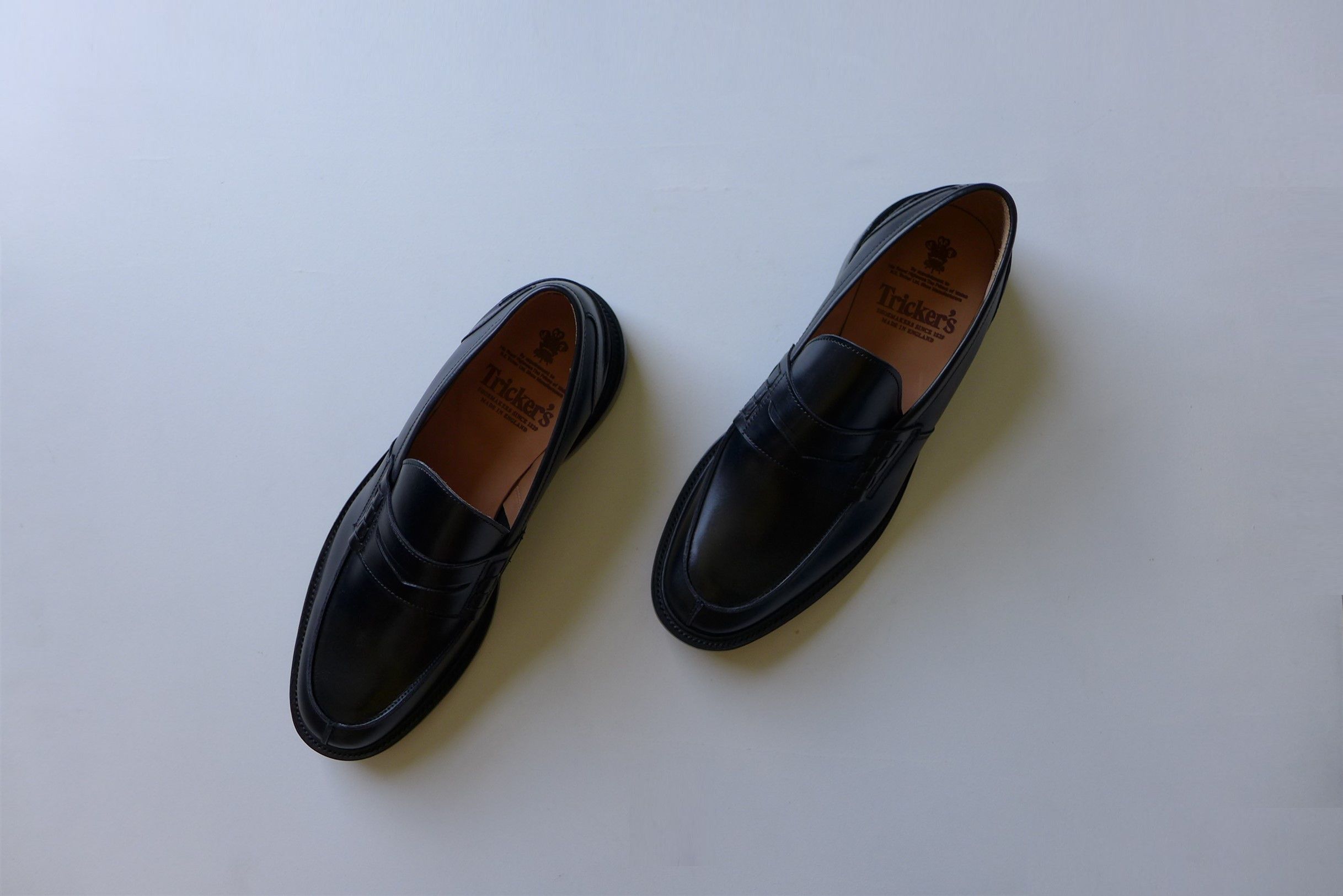 Tricker's Tricker's James Penny Loafer Shoe -- Black Calf Leather Size US 9 / EU 42 - 6 Thumbnail