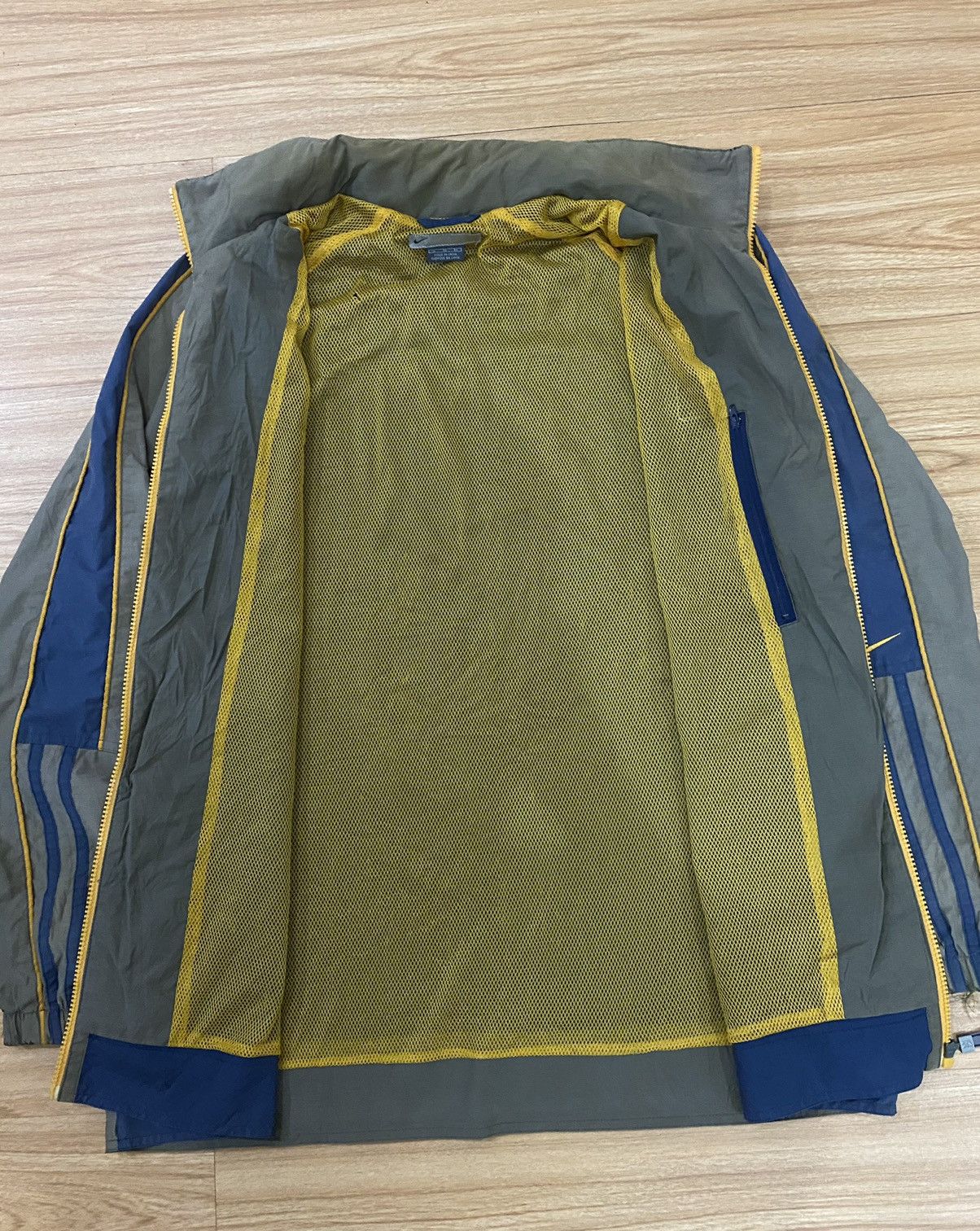 Nike × Nike ACG × Vintage VINTAGE NIKE SPORTWEAR JACKET Size US L / EU 52-54 / 3 - 5 Thumbnail