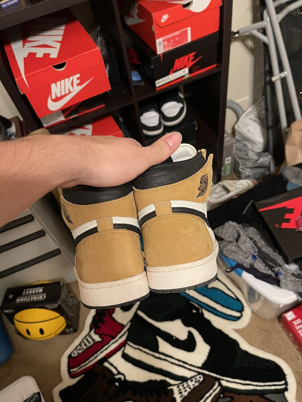 Jordan Brand Air Jordan 1 Retro High OG Rookie of the Year 2018 Size US 13 / EU 46 - 8 Thumbnail