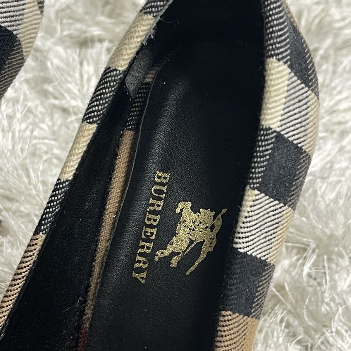 Burberry Burberry Burberrys Luxury London Made in Italy Exclusively Size US 6 / IT 36 - 4 Thumbnail