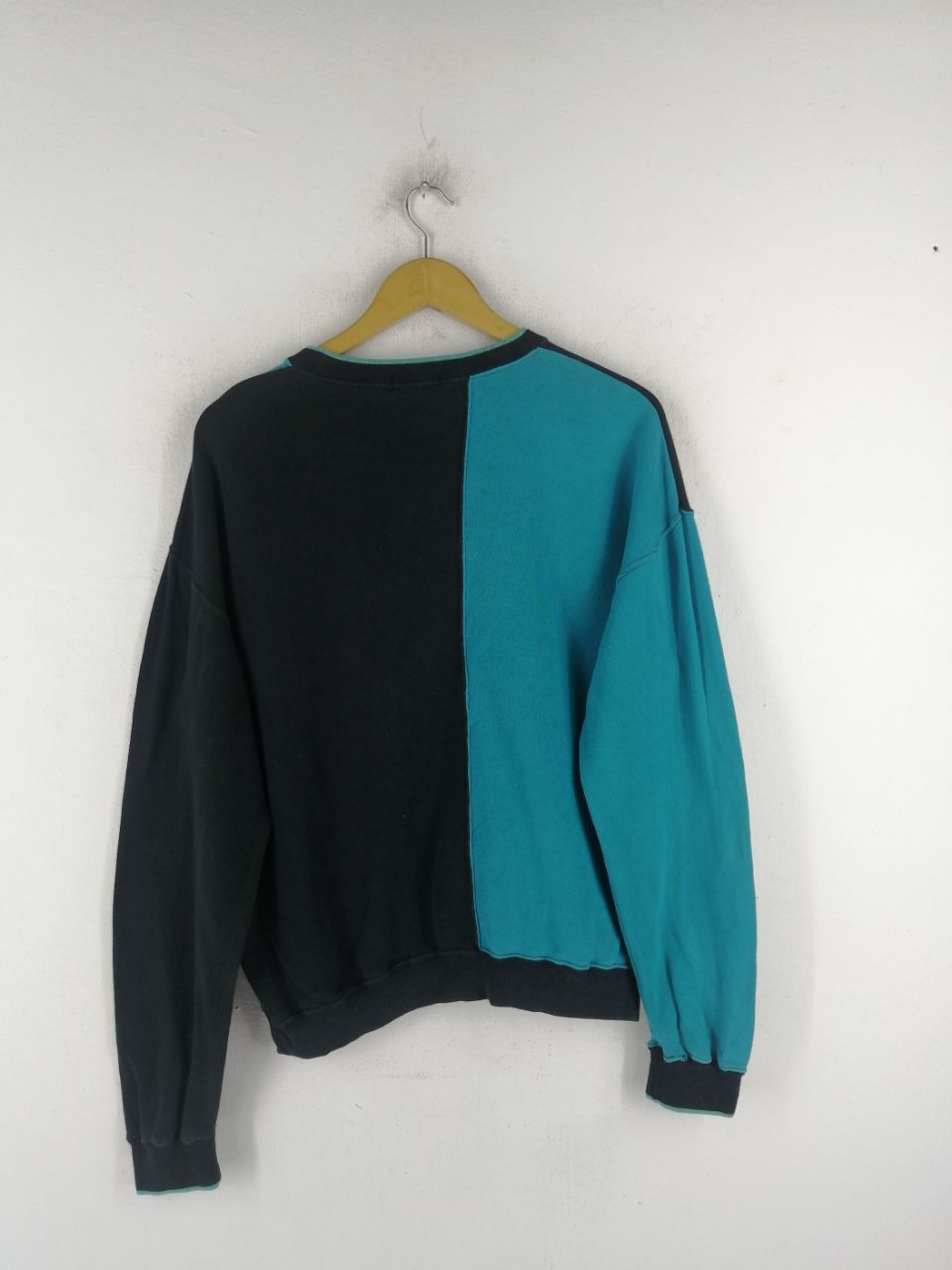 Japanese Brand × Mr. Junko Mr. Junko Split Color Sweatshirt Size US M / EU 48-50 / 2 - 3 Thumbnail