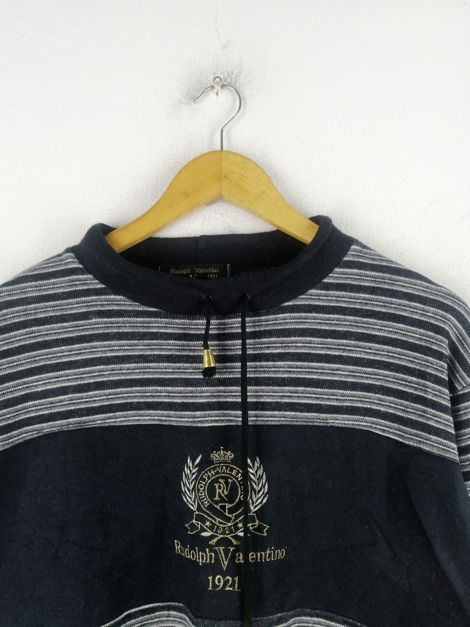 Japanese Brand × Vintage RARE STRIPE VALENTINO SWEATSHIRT Size US L / EU 52-54 / 3 - 3 Thumbnail