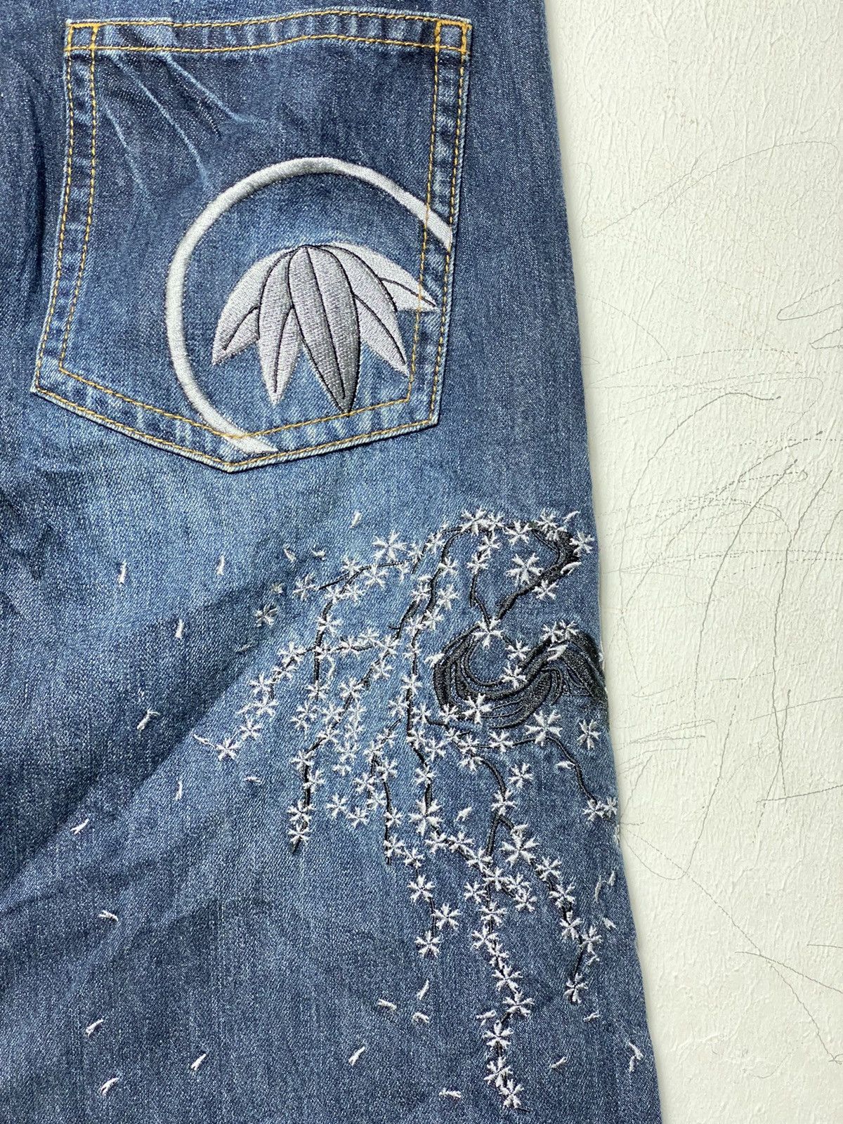 Japanese Brand Vintage Sukajan Embroidered Denim Size US 32 / EU 48 - 8 Thumbnail