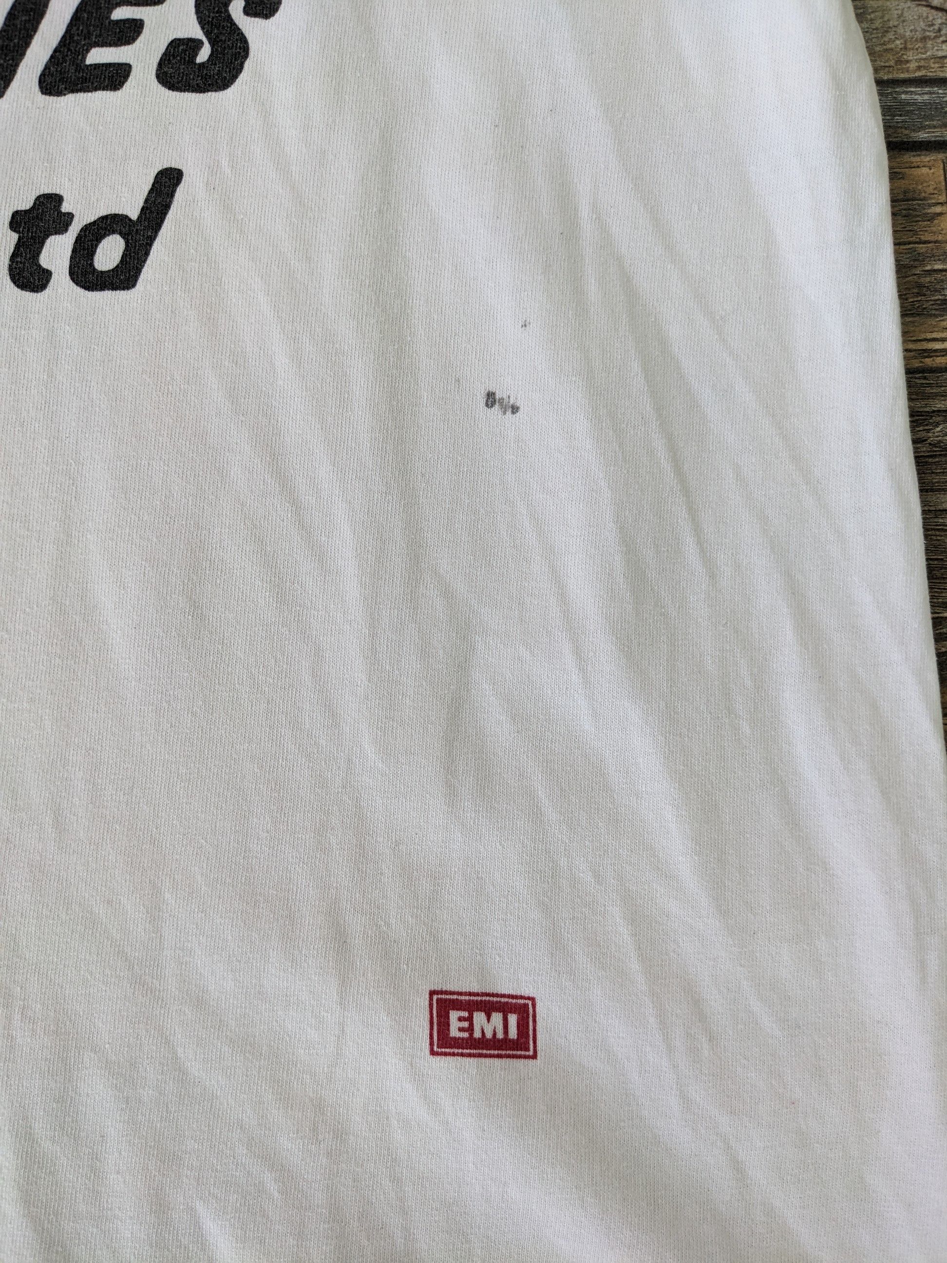 Japanese Brand Uniqlo T Shirt Electric Musical Industries EMI Size US M / EU 48-50 / 2 - 3 Thumbnail