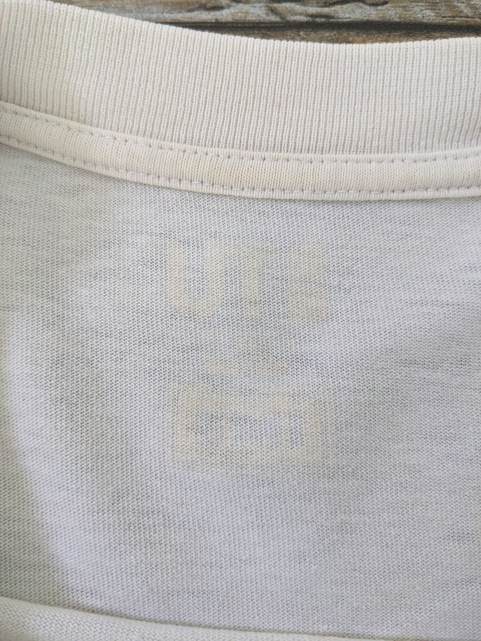 Japanese Brand Uniqlo T Shirt Electric Musical Industries EMI Size US M / EU 48-50 / 2 - 7 Thumbnail