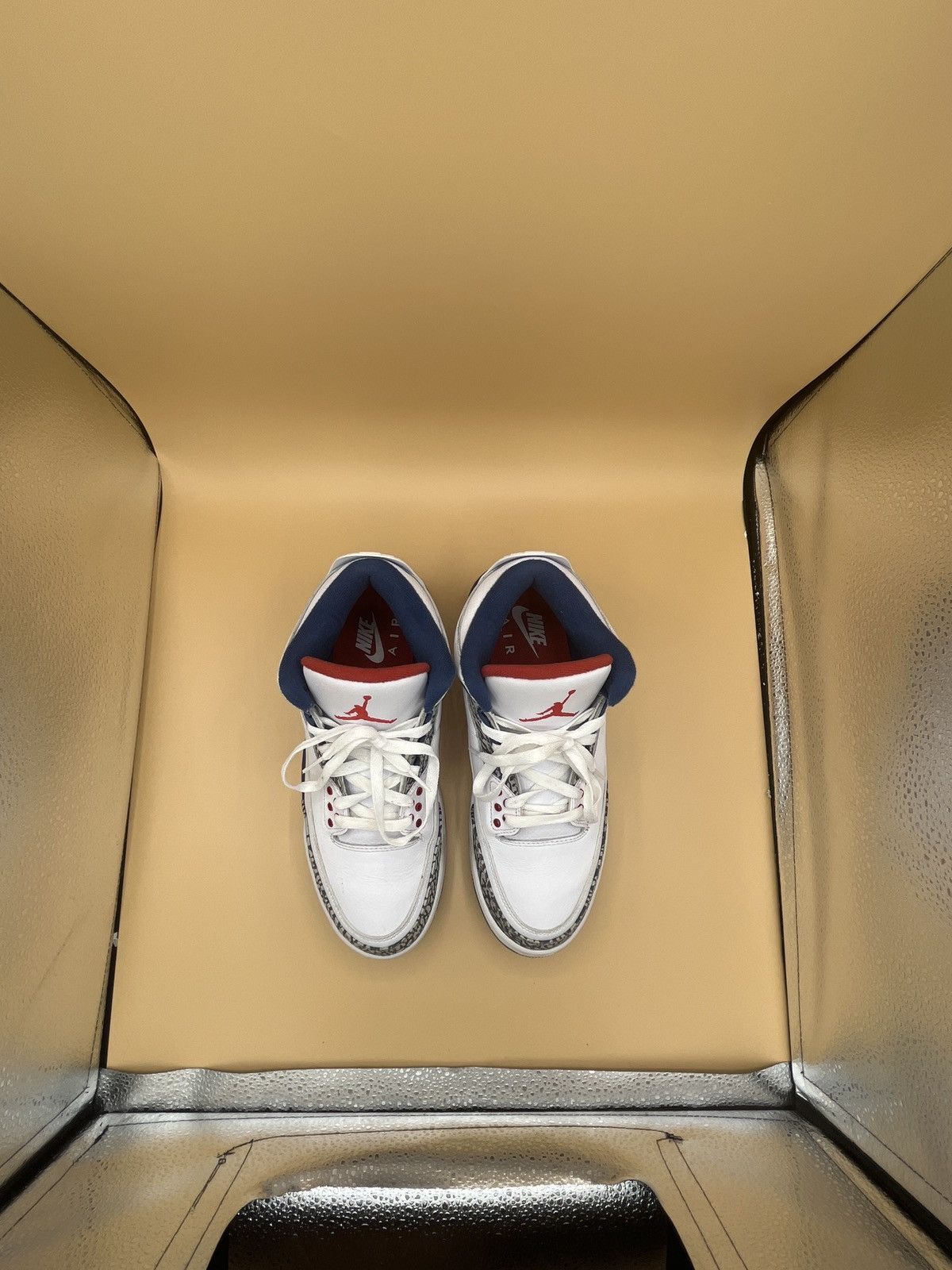 Jordan Brand × Nike Jordan 3 True Blue (2016) Size US 9 / EU 42 - 4 Thumbnail