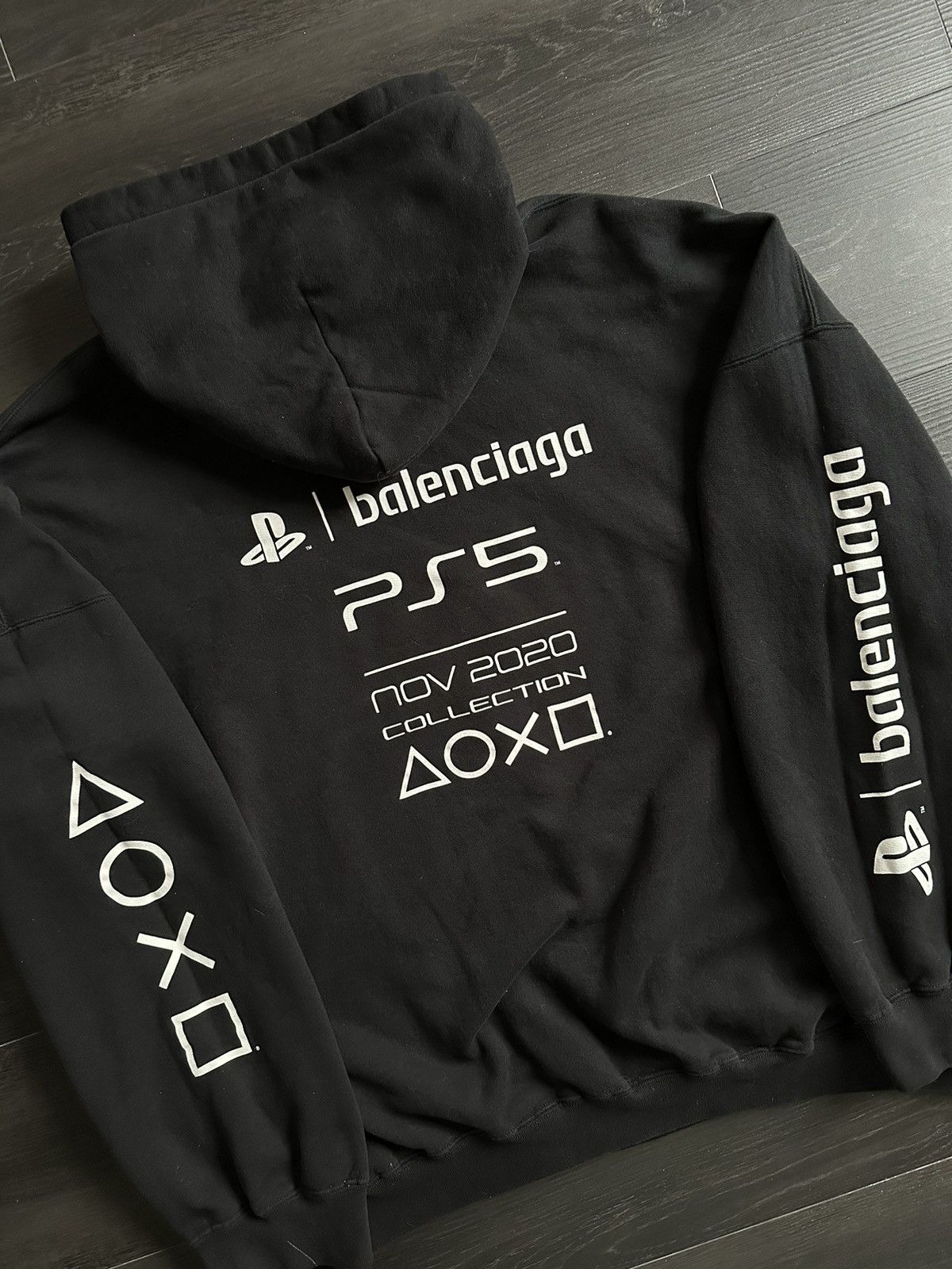Balenciaga Balenciaga Playstation 5 Collab Hoodie Size US XL / EU 56 / 4 - 4 Thumbnail