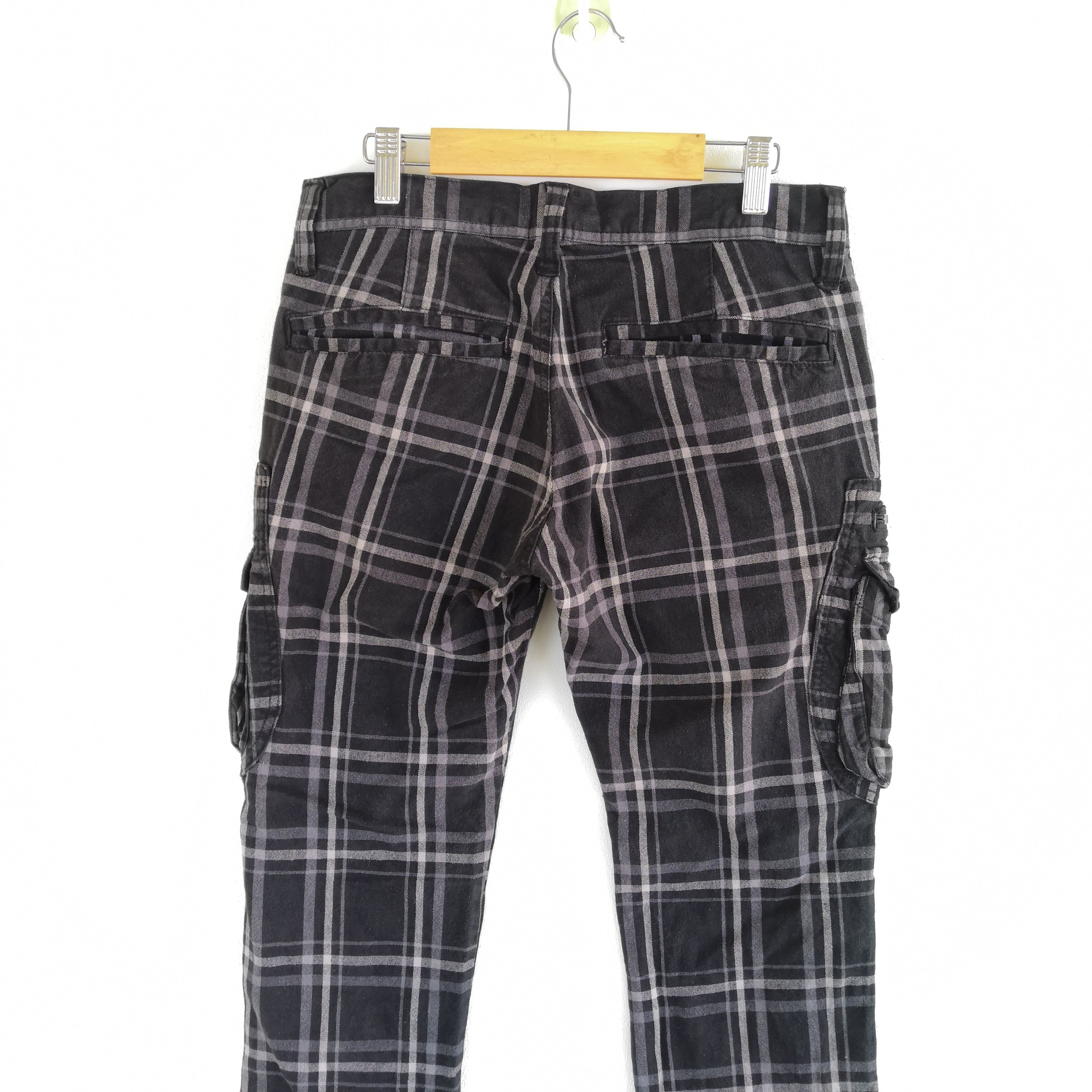 If Six Was Nine × Japanese Brand × Vintage Tartan Plaid Cargo Pants Punk Tech Utility Tactical Trousers Size 28" / US 6 / IT 42 - 4 Thumbnail