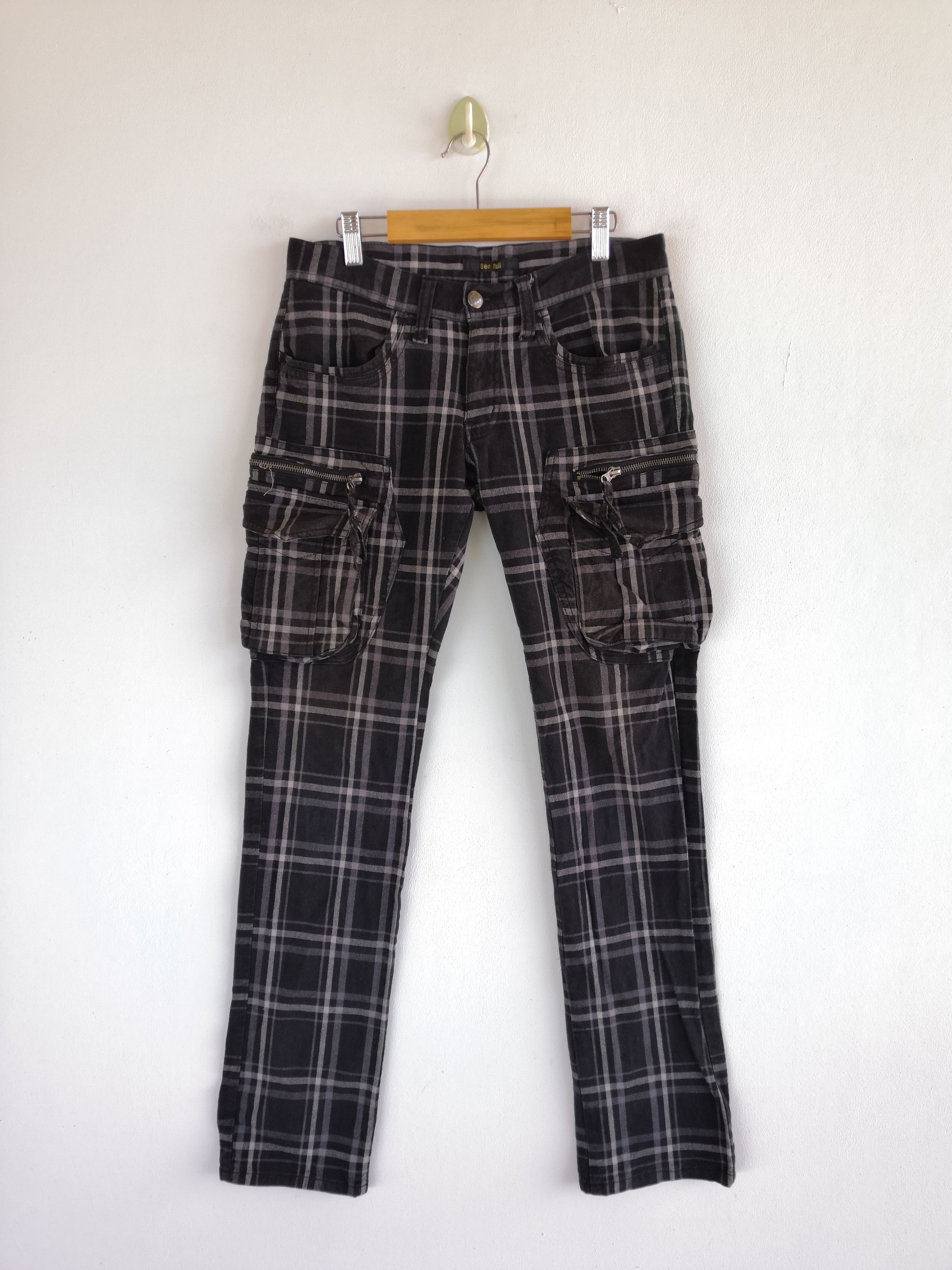 If Six Was Nine × Japanese Brand × Vintage Tartan Plaid Cargo Pants Punk Tech Utility Tactical Trousers Size 28" / US 6 / IT 42 - 1 Thumbnail