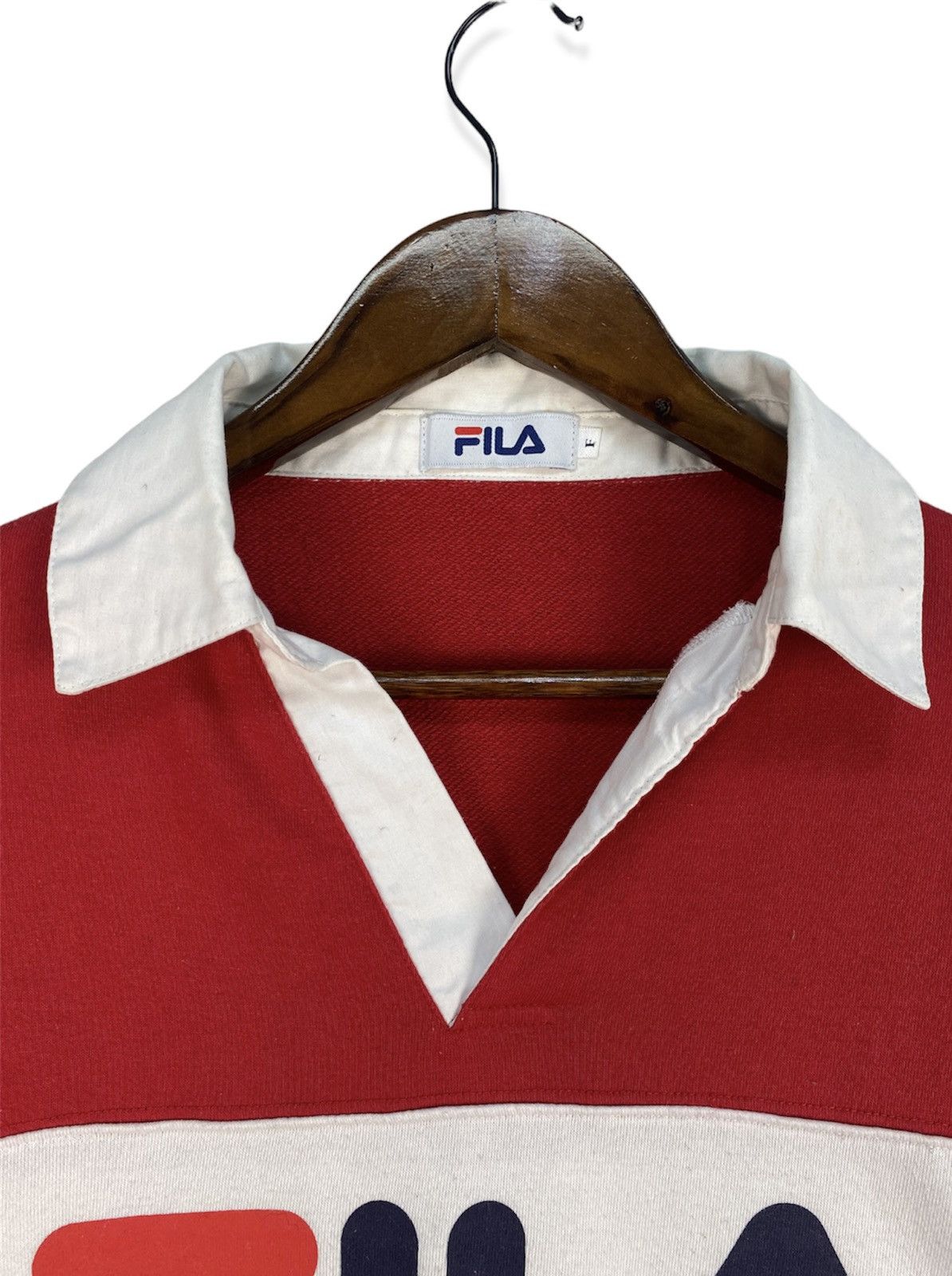 Fila Vintage Fila Cropped Sweatshirt Size M / US 6-8 / IT 42-44 - 4 Thumbnail