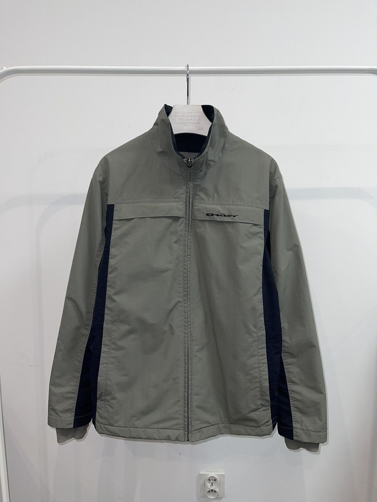 Oakley Archive Oakley Technical Grey Black Mid Jacket Size US M / EU 48-50 / 2 - 5 Thumbnail