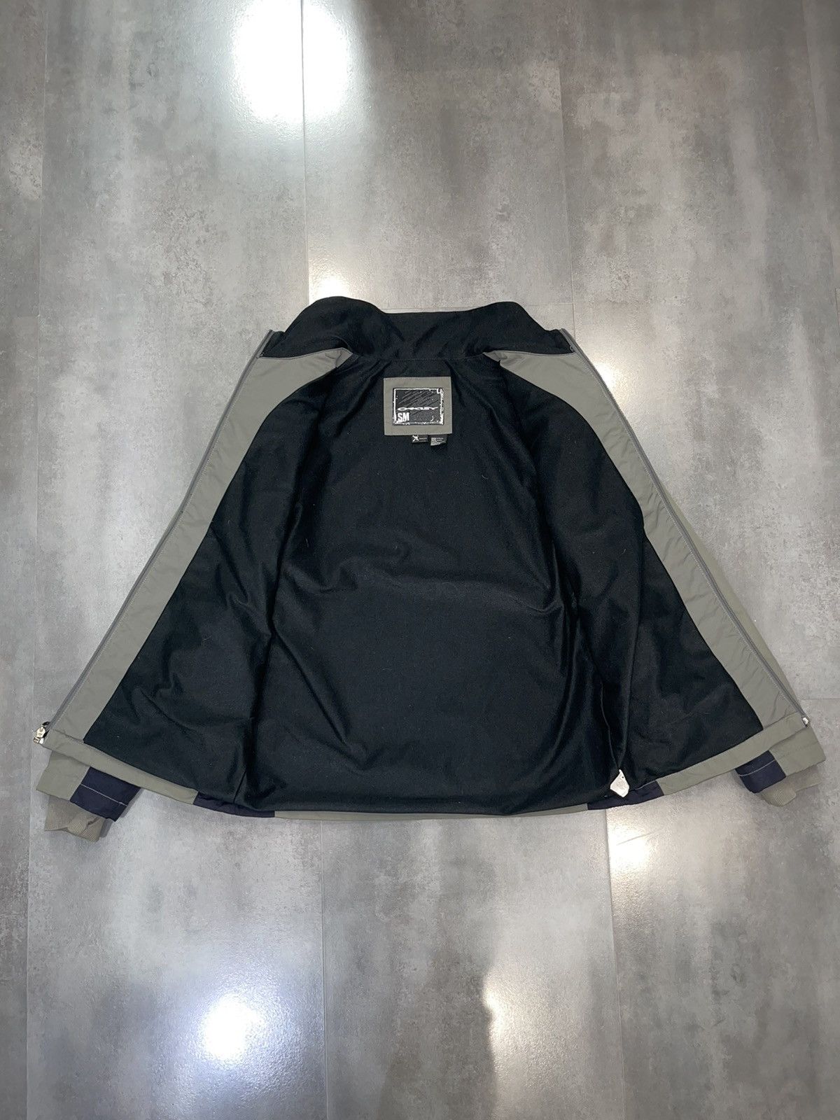 Oakley Archive Oakley Technical Grey Black Mid Jacket Size US M / EU 48-50 / 2 - 21 Thumbnail