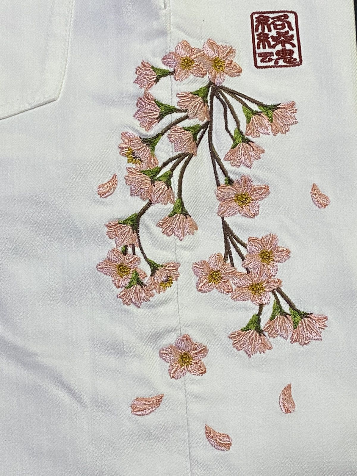 Japanese Brand Karakuri Tamashii Embroidered Japanese Brand koi fish Design Size US 33 - 23 Thumbnail
