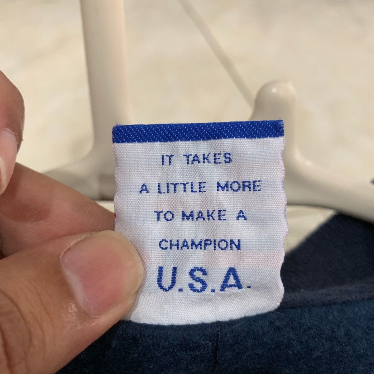 Champion CHAMPION Sweatshirts Size L Fits XL Size US XL / EU 56 / 4 - 8 Thumbnail