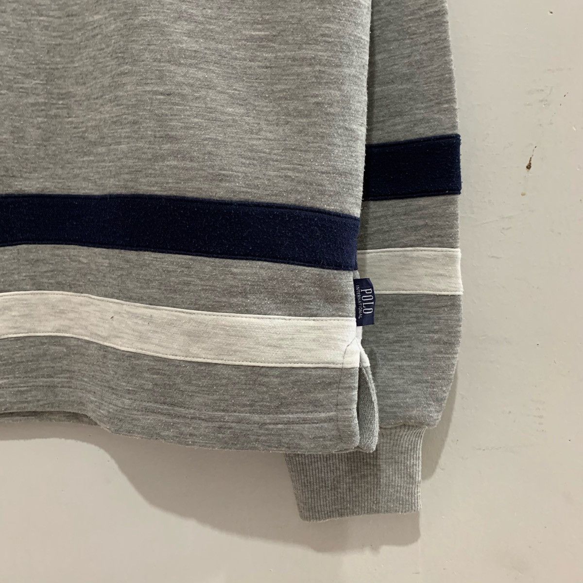 Vintage POLO INTERNASIONAL SPORT Sweatshirt Size L Fits XL Size US XL / EU 56 / 4 - 5 Thumbnail