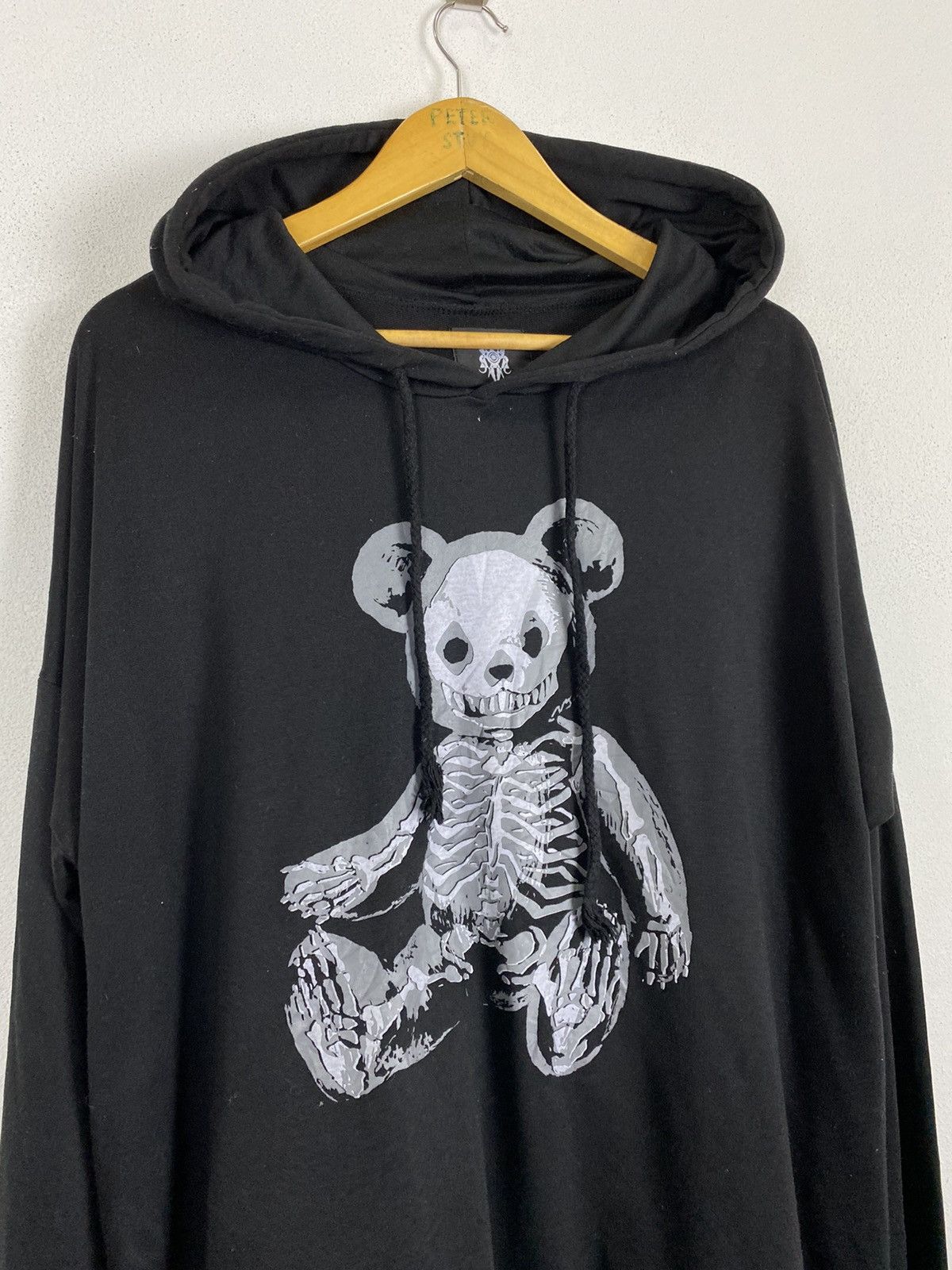 Japanese Brand DRUG HONEY BEAR PHOTO OVER SIZE HODDIES Size US XL / EU 56 / 4 - 3 Thumbnail