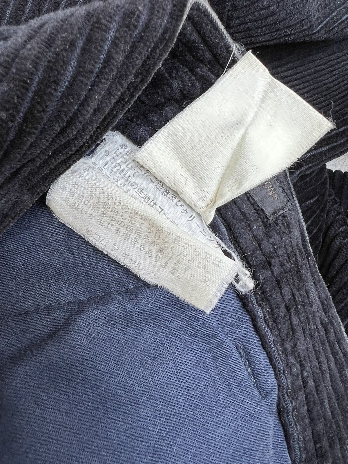 Comme des Garcons Homme VTG 90s Comme des Garçons Homme Fade Black Rips Cord Pant Size US 32 / EU 48 - 20 Thumbnail