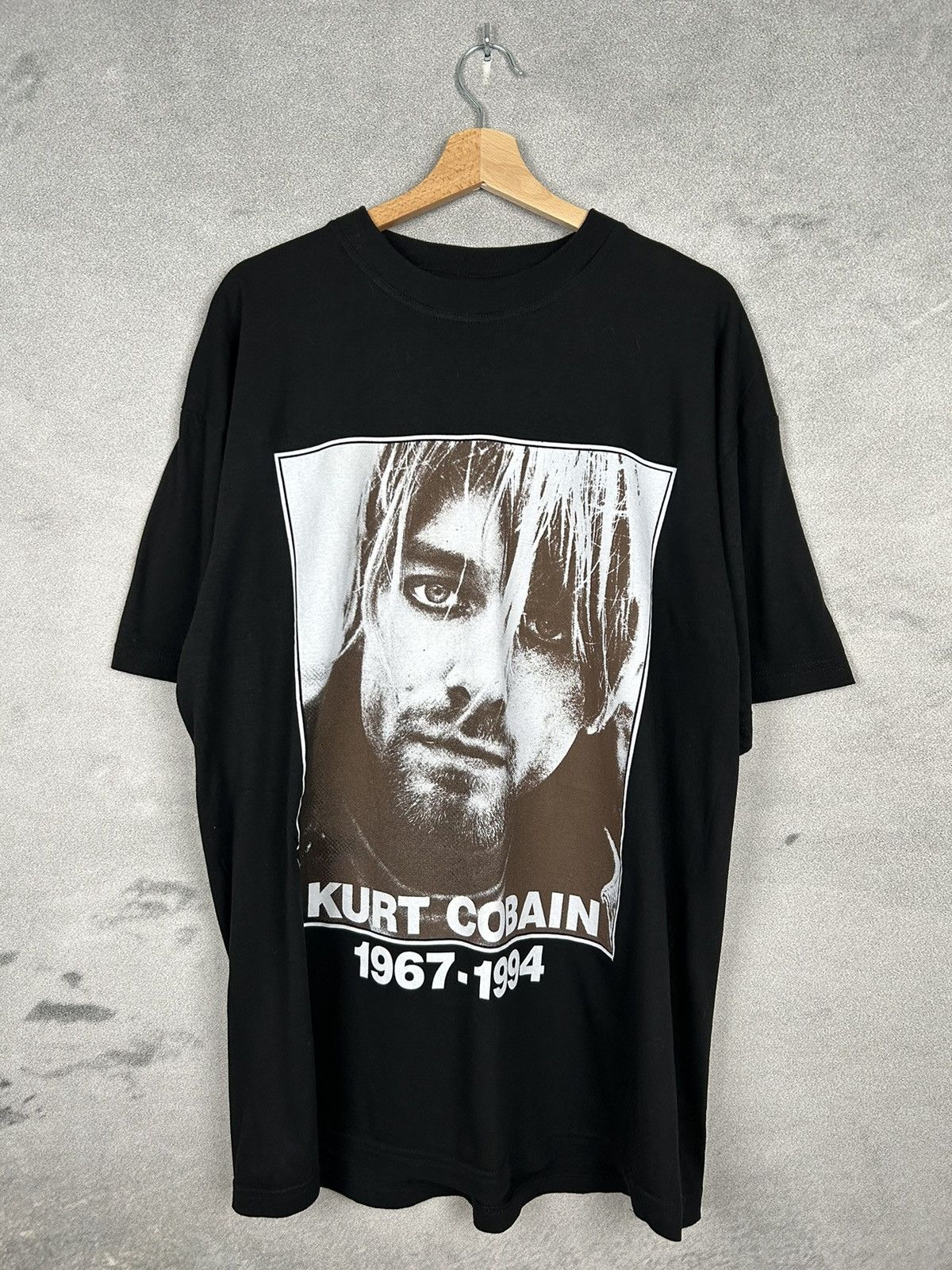 Image of Band Tees x Rock T Shirt Vintage 90's Kurt Cobain Memorial Tee Nirvana Graphic in Black (Size 2XL)