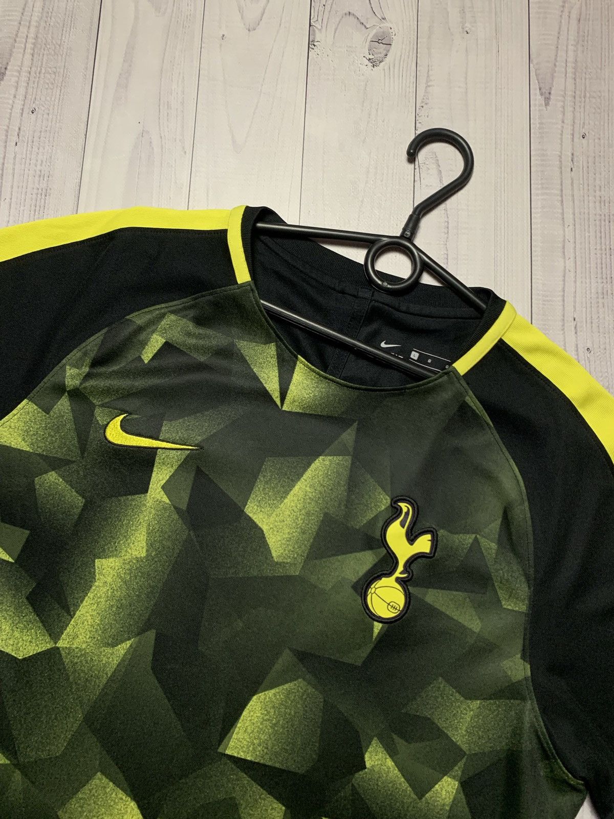 Nike × Vintage Vintage Tottenham spurs soccer jersey Nike size L Size US L / EU 52-54 / 3 - 2 Thumbnail